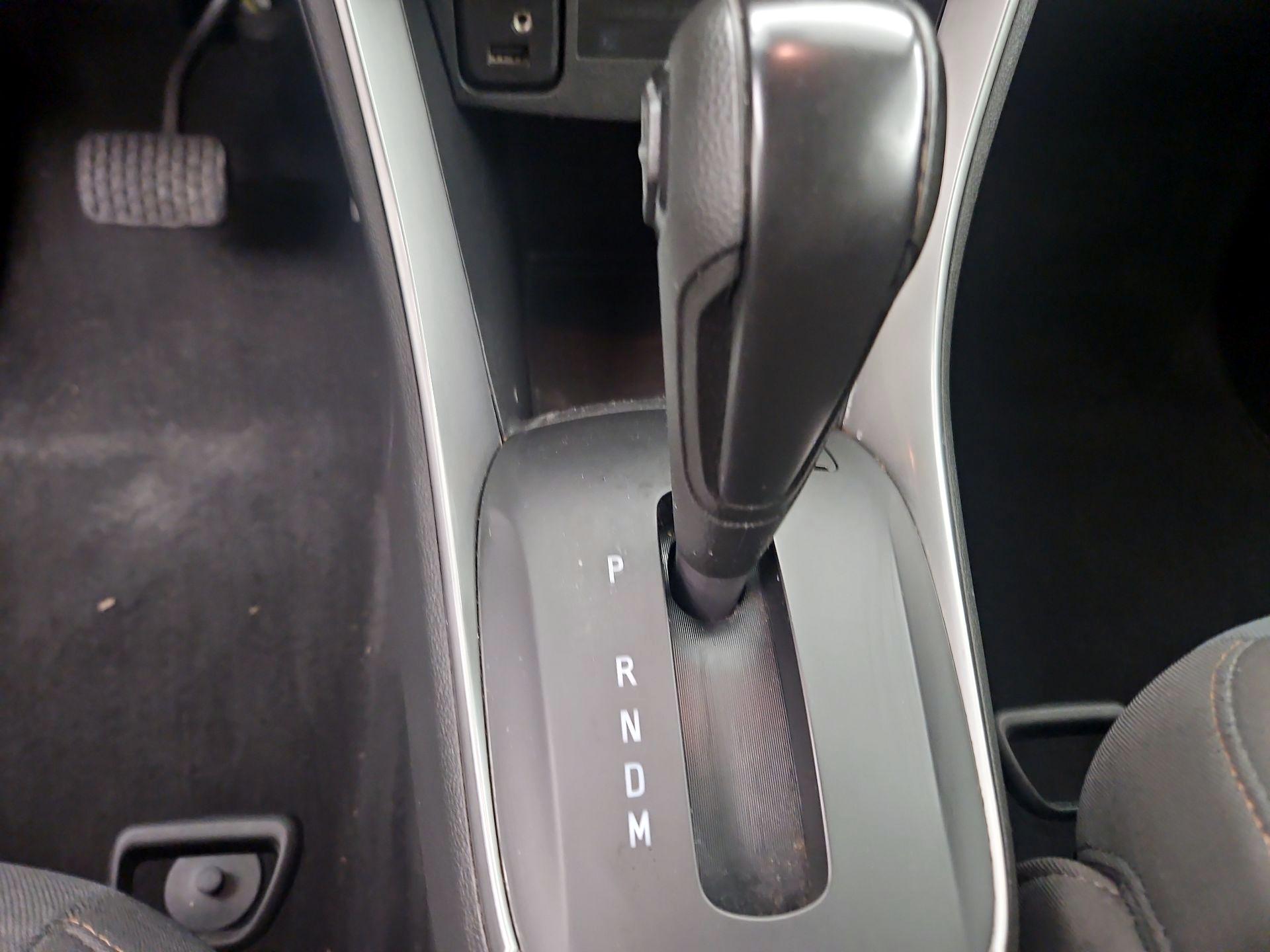 Thumbnail: 2022 Chevrolet Trax - 17