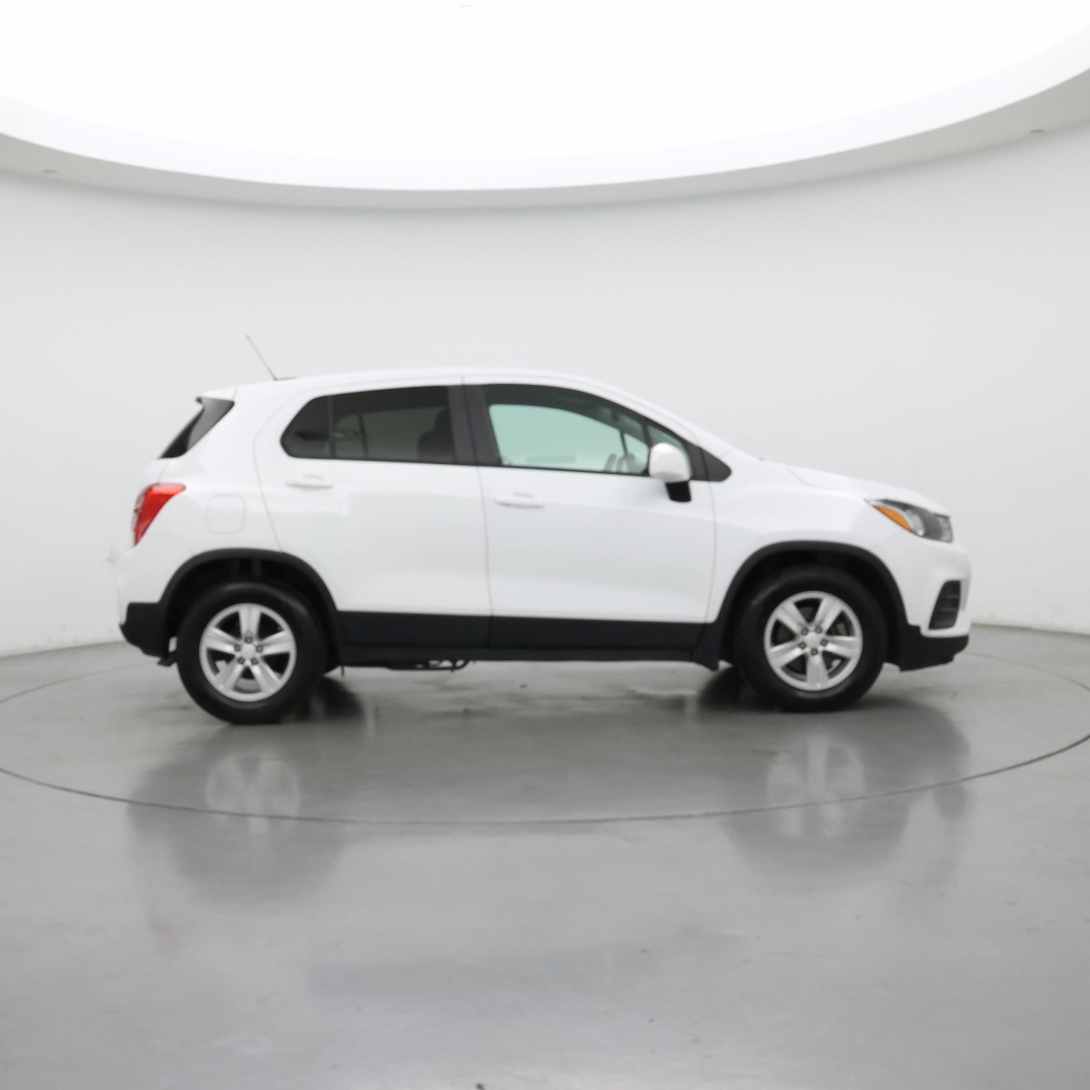 Thumbnail: 2022 Chevrolet Trax - 7