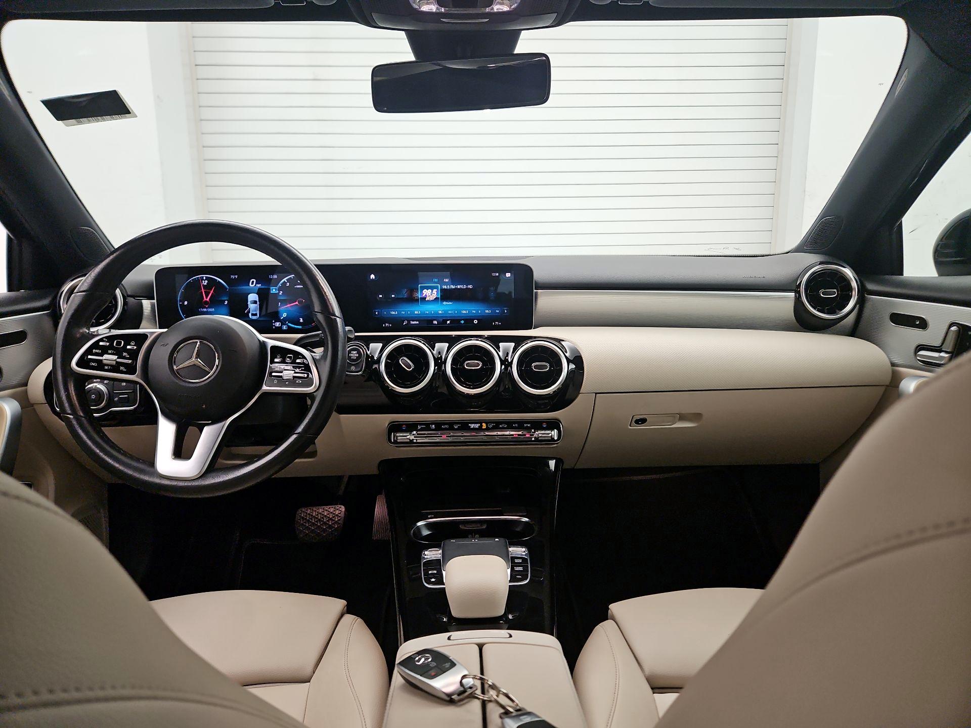 Thumbnail: 2020 Mercedes-Benz A-Class - 9