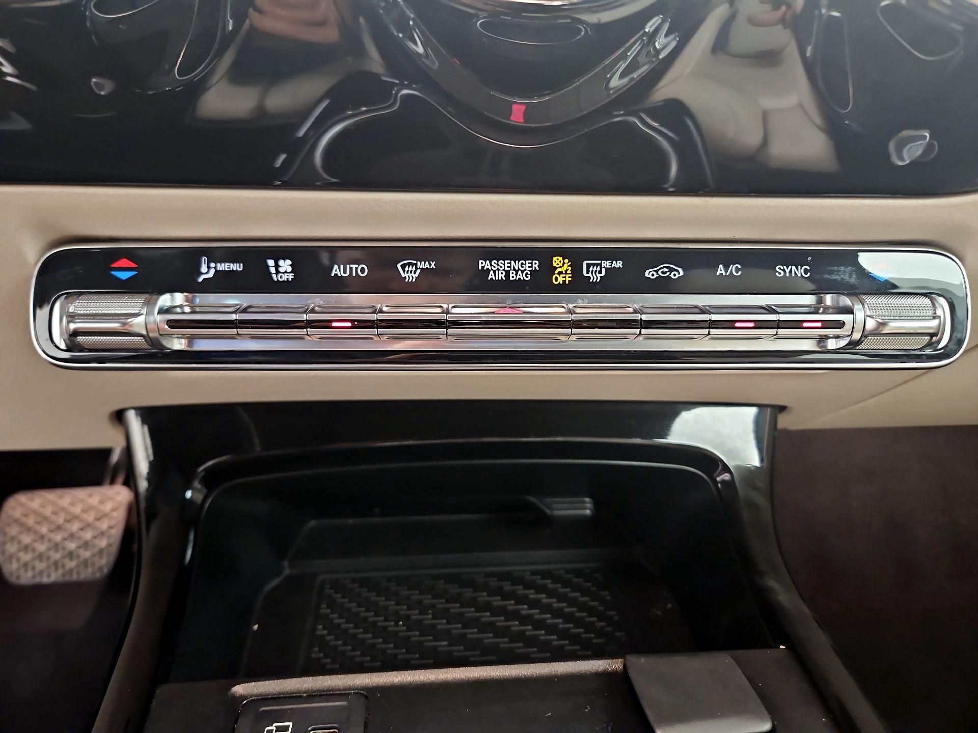 Thumbnail: 2020 Mercedes-Benz A-Class - 16