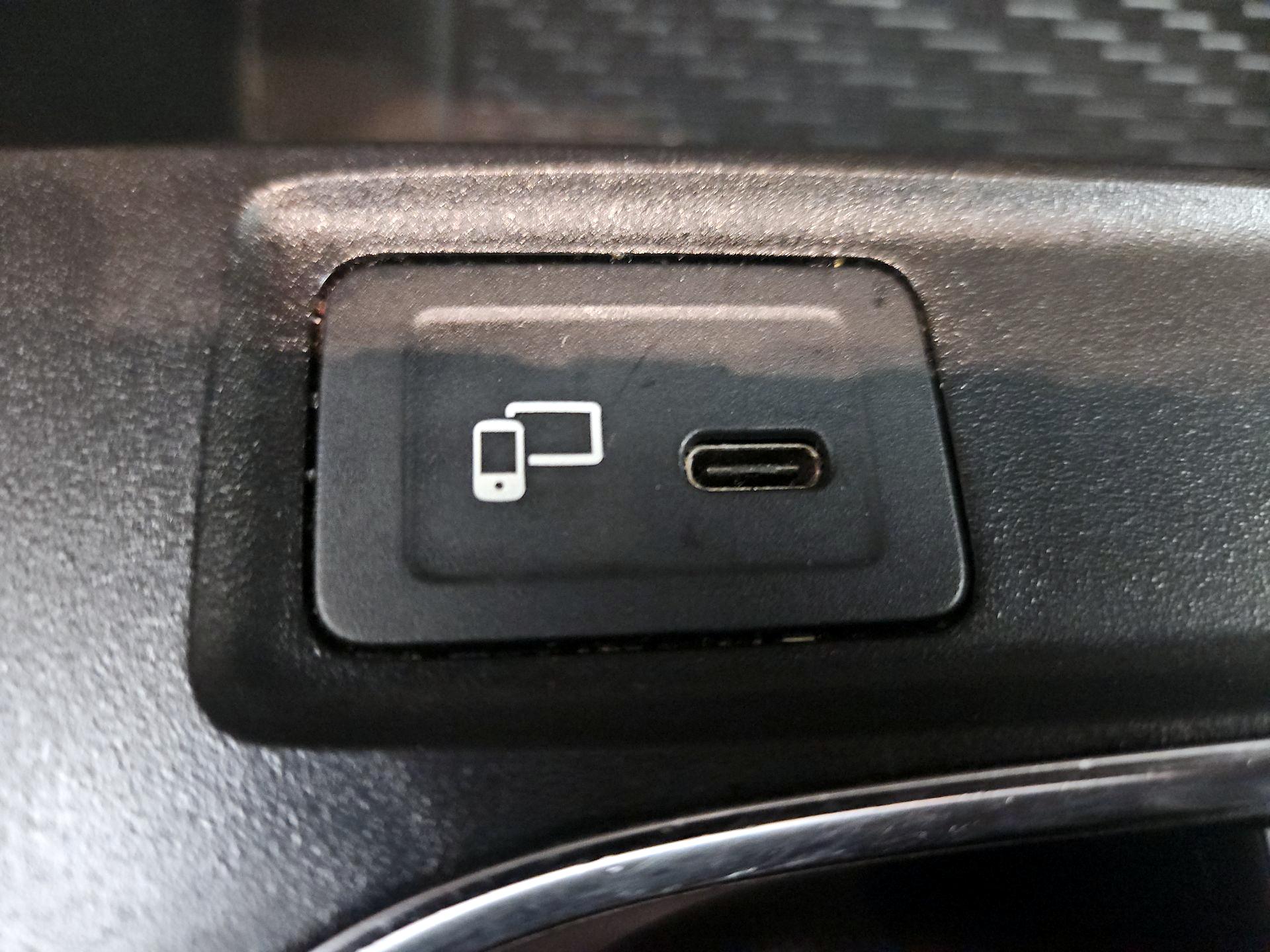 Thumbnail: 2020 Mercedes-Benz A-Class - 18