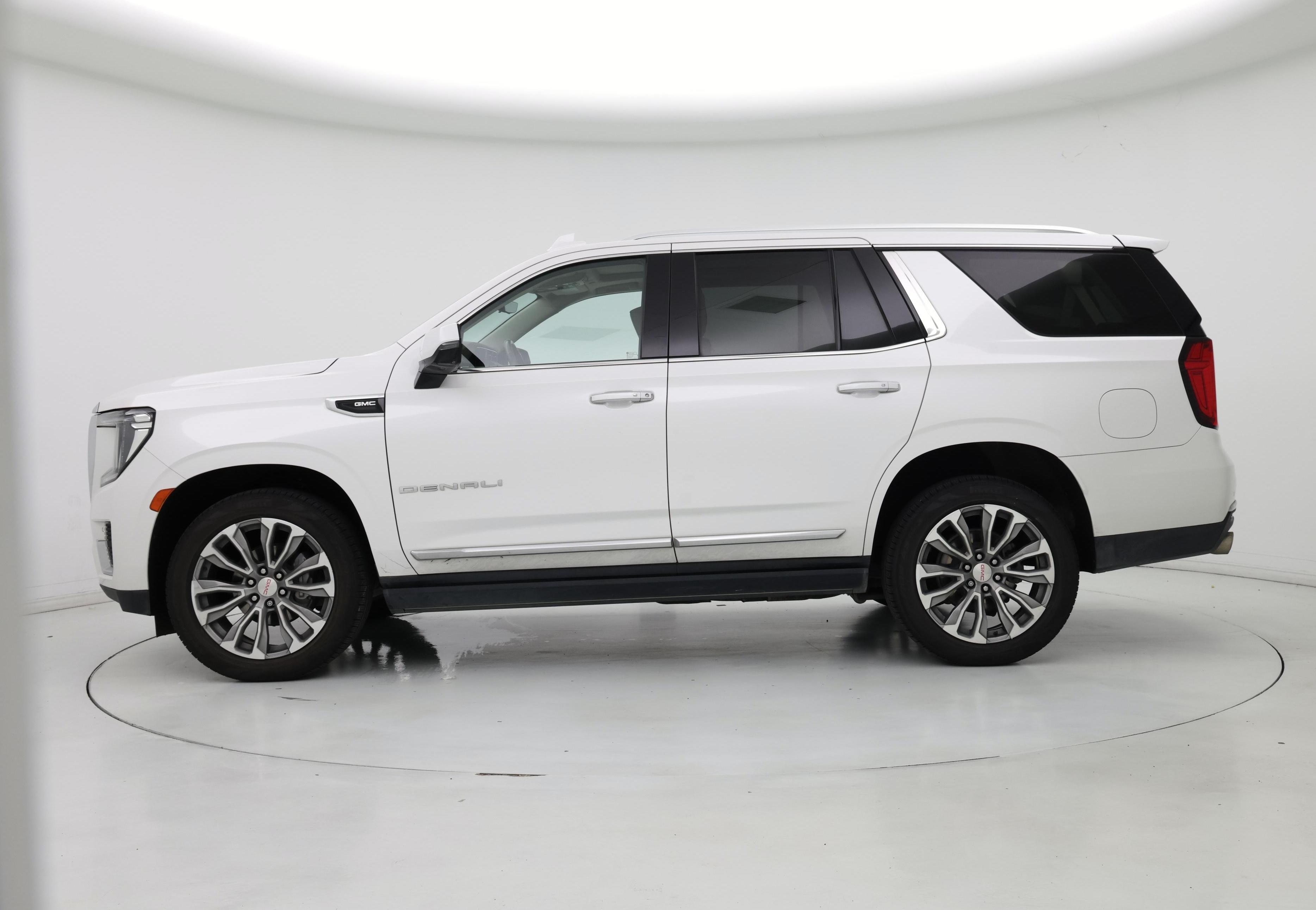 Thumbnail: 2021 GMC Yukon - 3