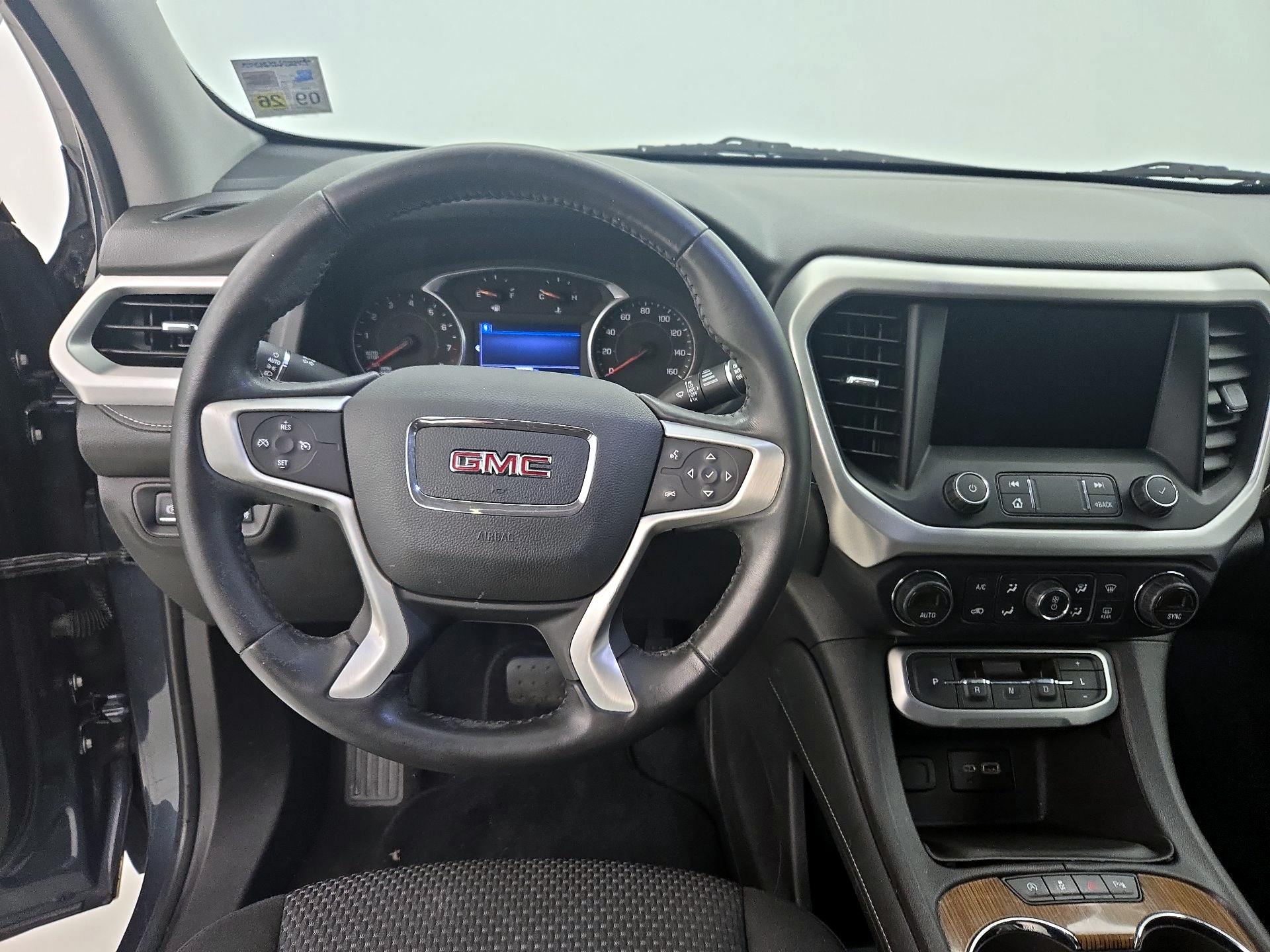 Thumbnail: 2020 GMC Acadia - 10