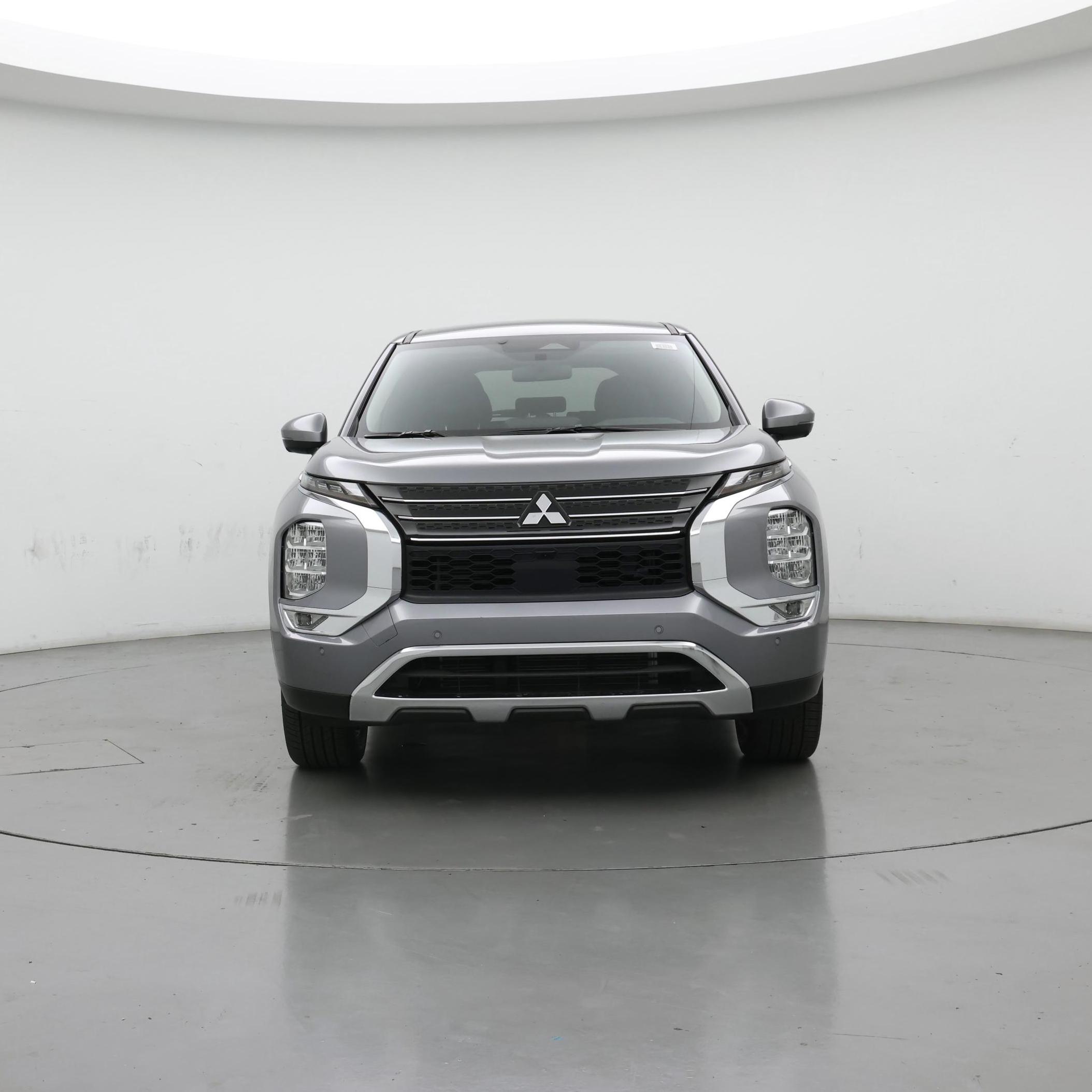 Thumbnail: 2022 Mitsubishi Outlander - 5