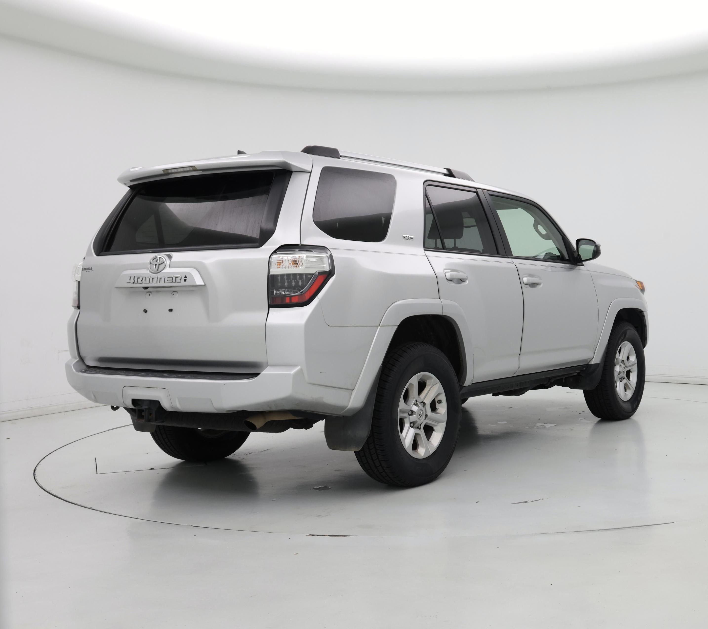 Thumbnail: 2021 Toyota 4Runner - 8