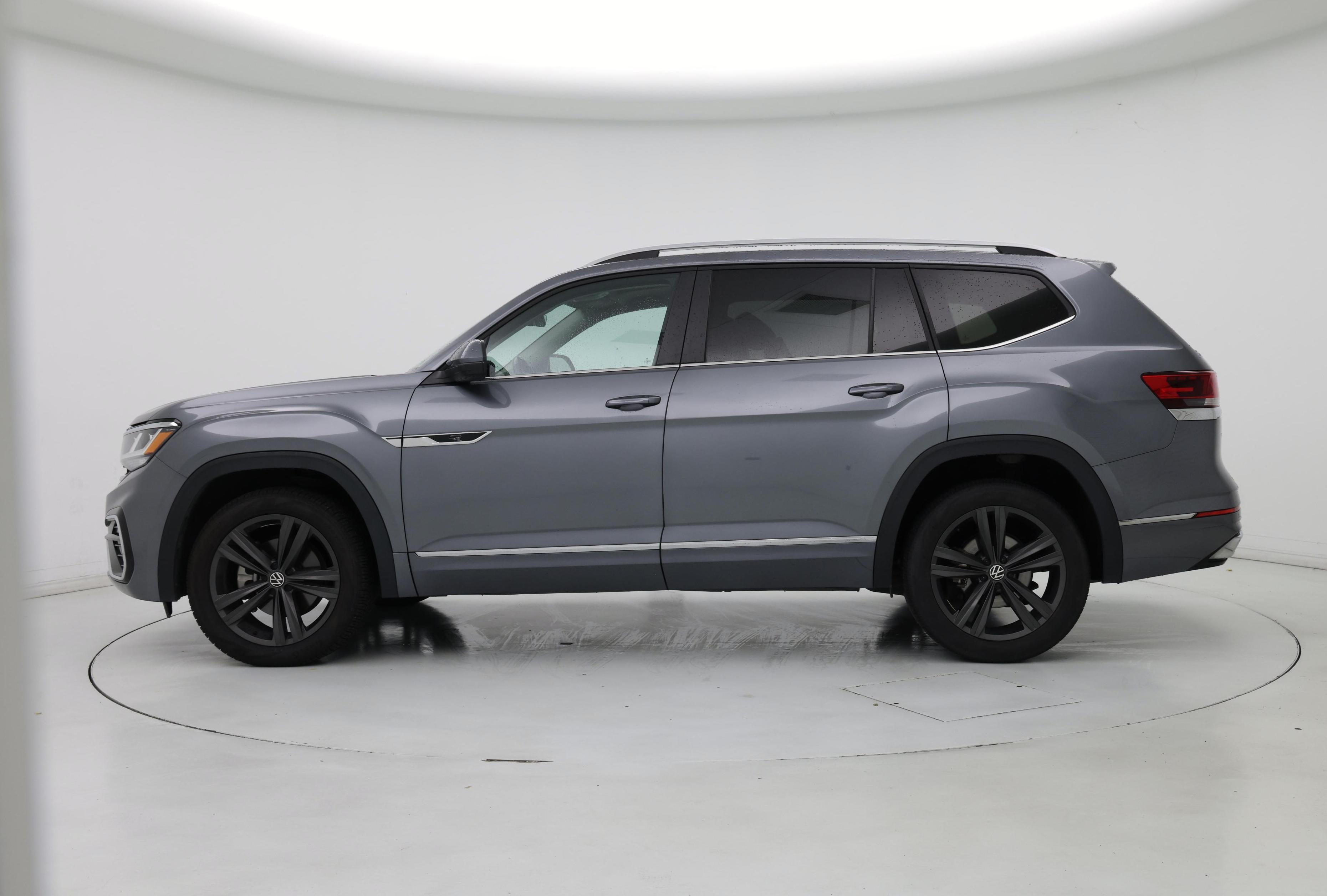 Thumbnail: 2022 Volkswagen Atlas - 3