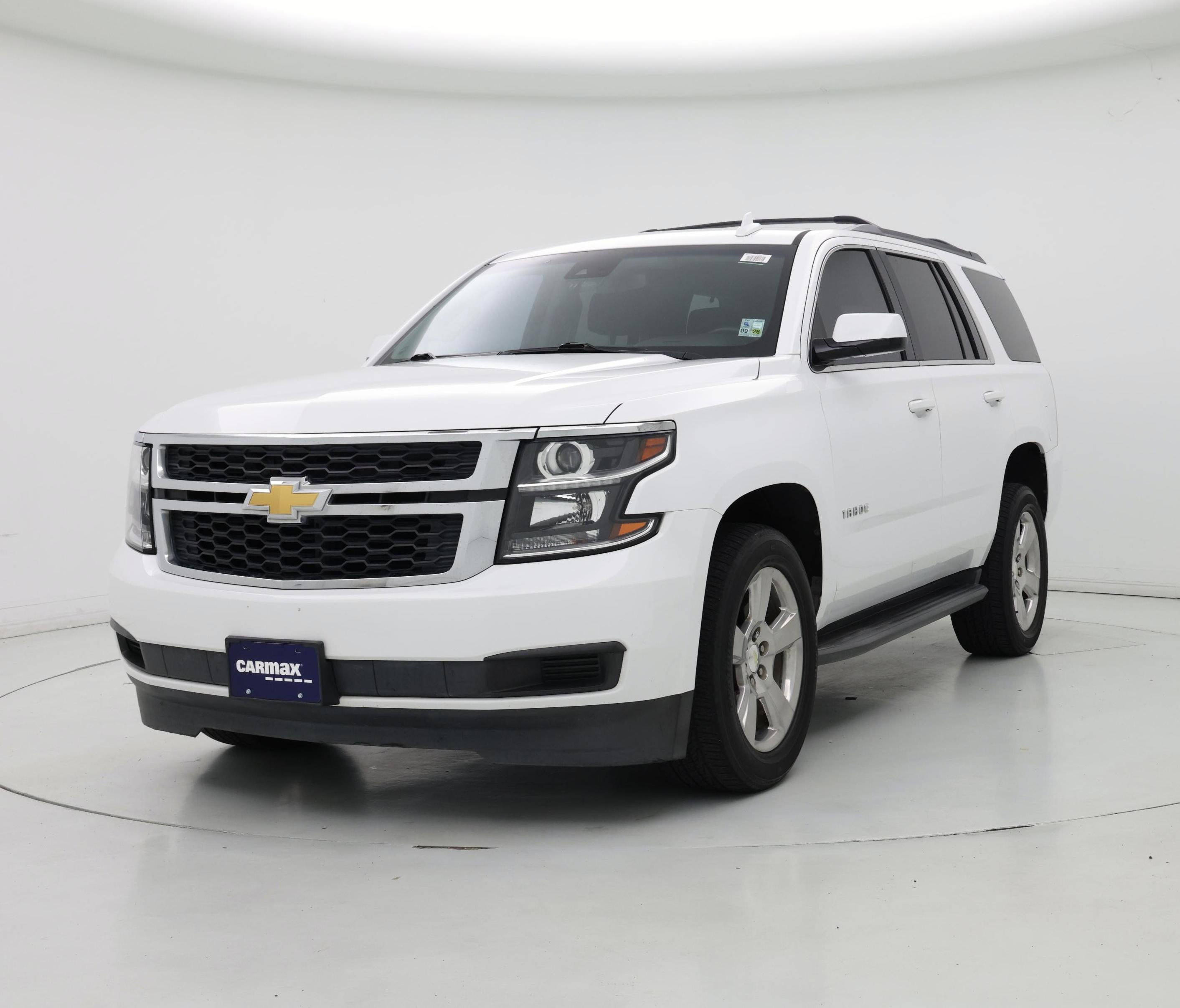 Thumbnail: 2017 Chevrolet Tahoe - 4