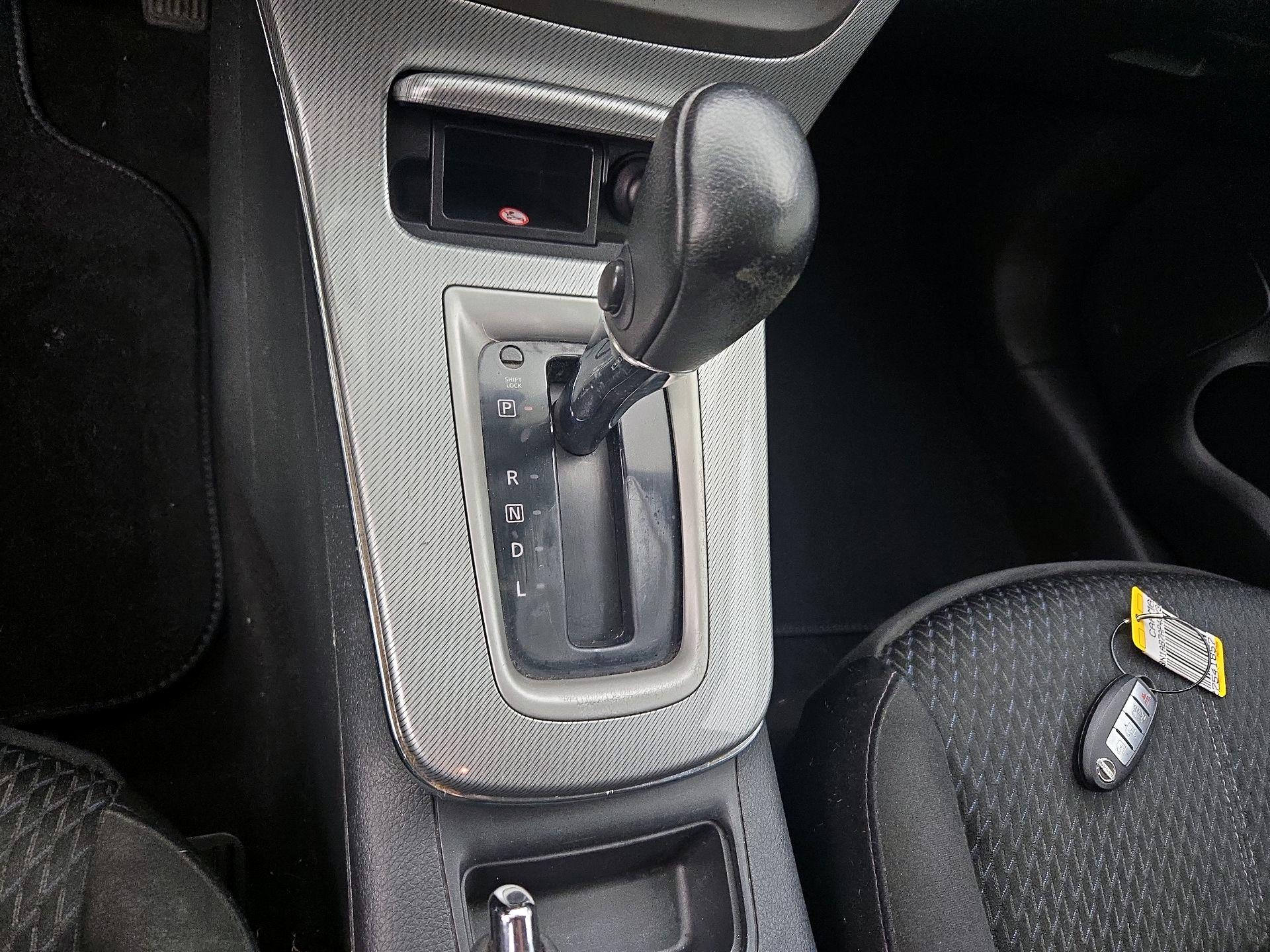 Thumbnail: 2014 Nissan Sentra - 18