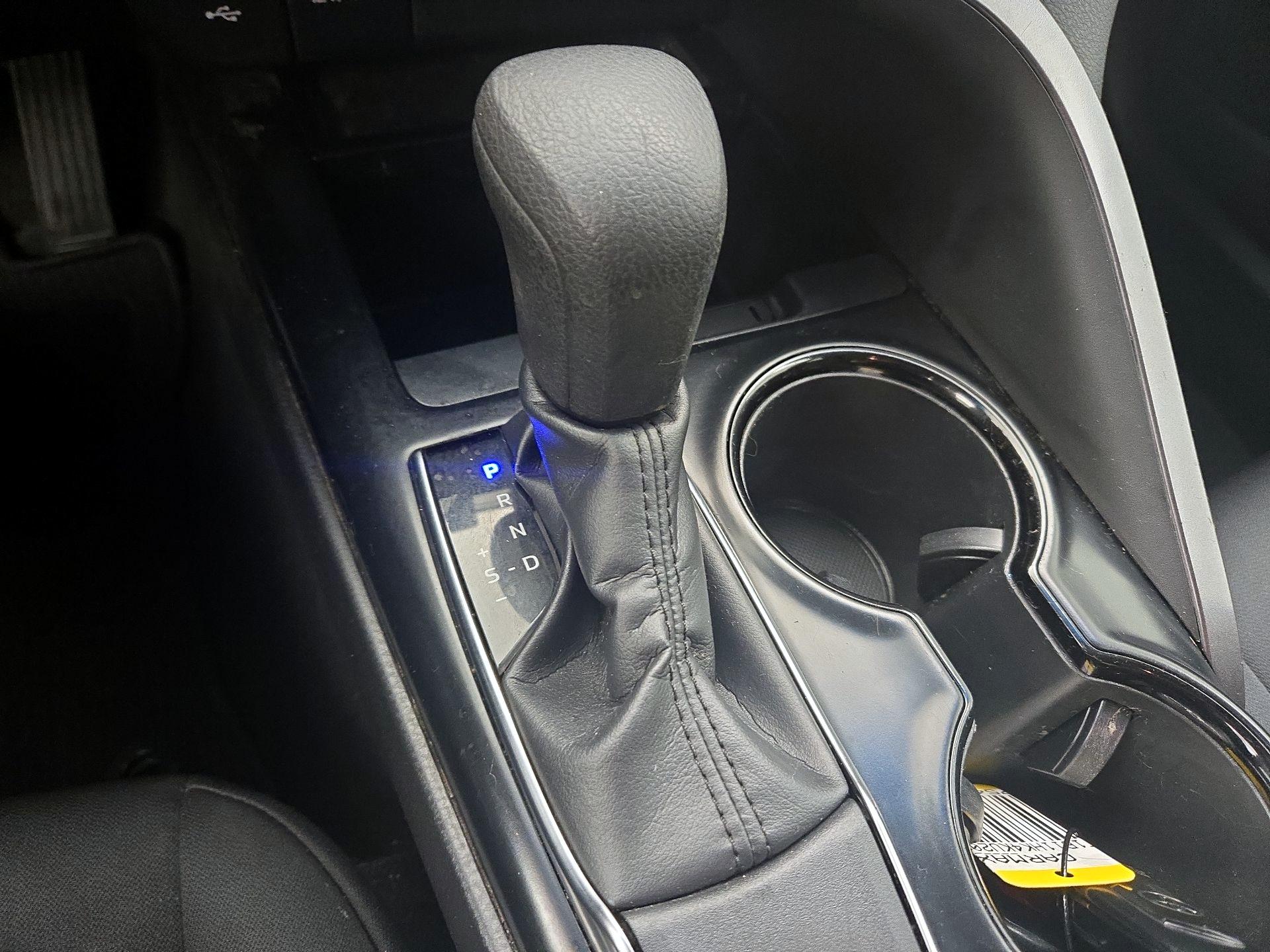 Thumbnail: 2019 Toyota Camry - 17