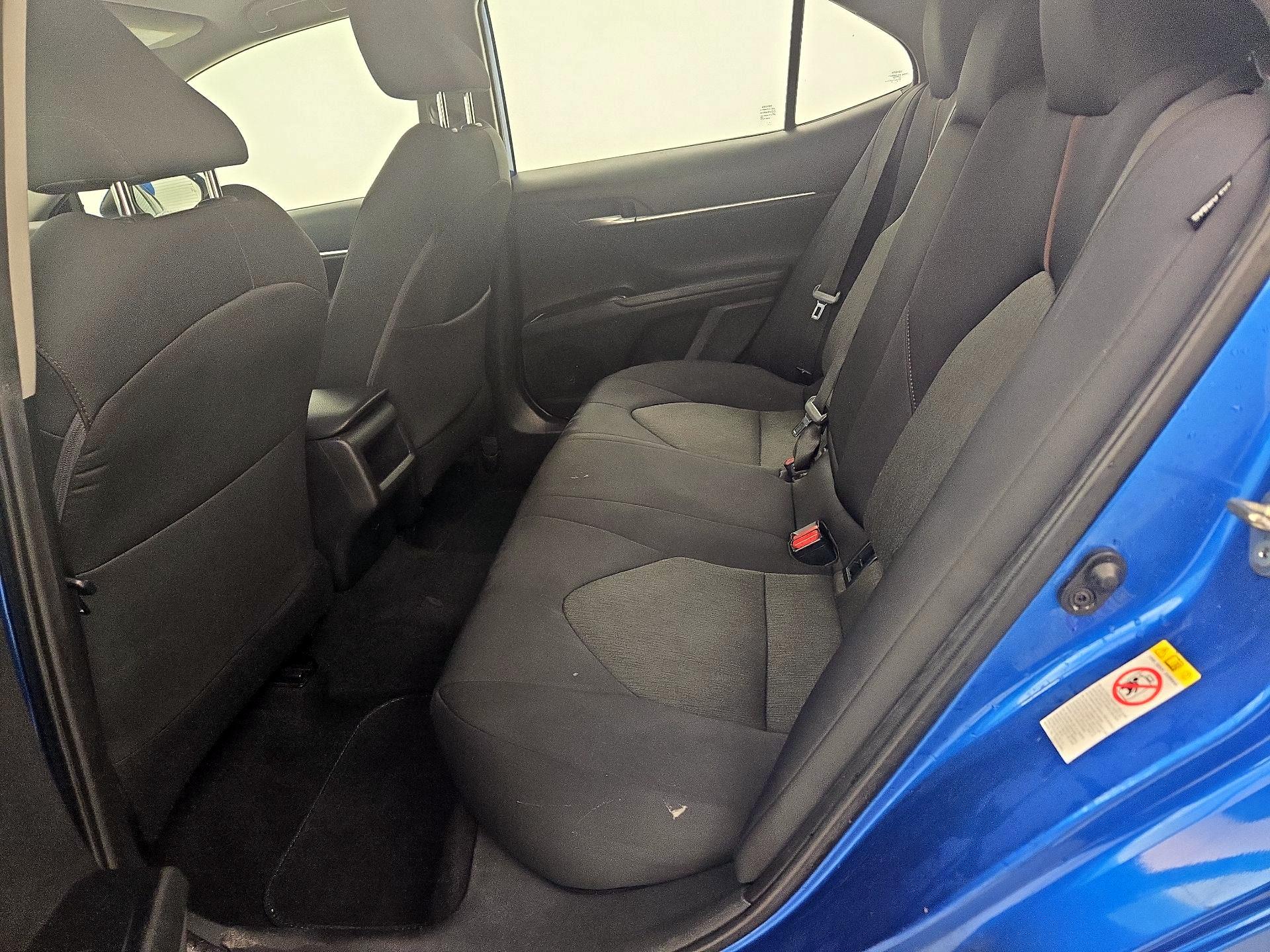 Thumbnail: 2019 Toyota Camry - 19