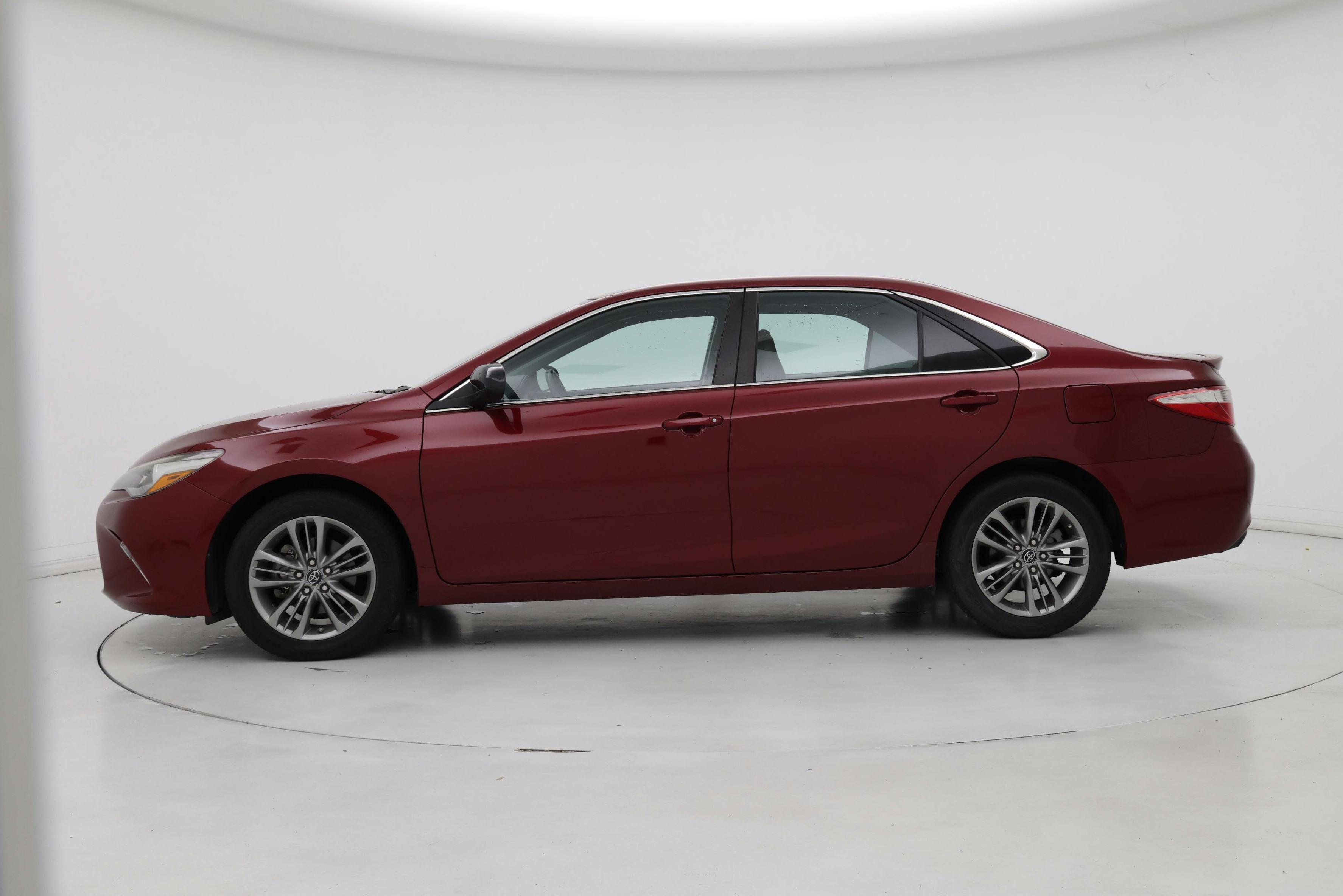 Thumbnail: 2017 Toyota Camry - 3