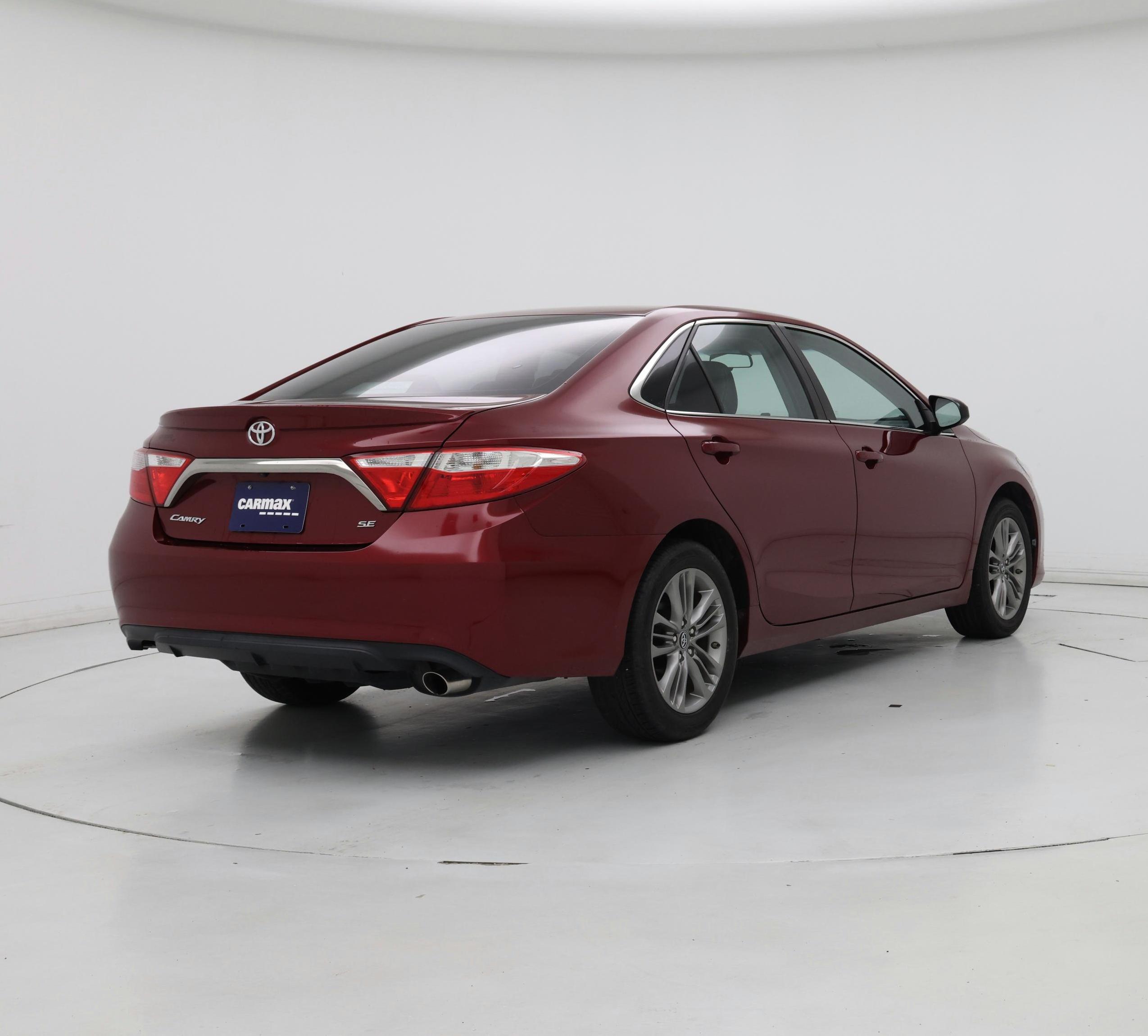Thumbnail: 2017 Toyota Camry - 8