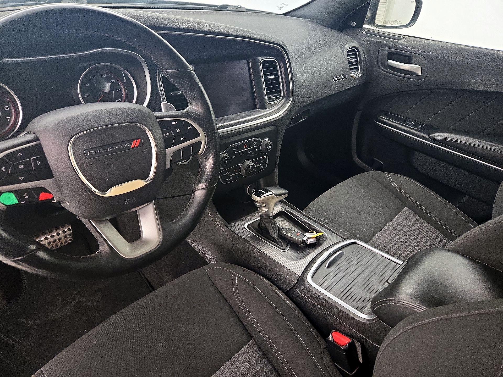 Thumbnail: 2018 Dodge Charger - 9