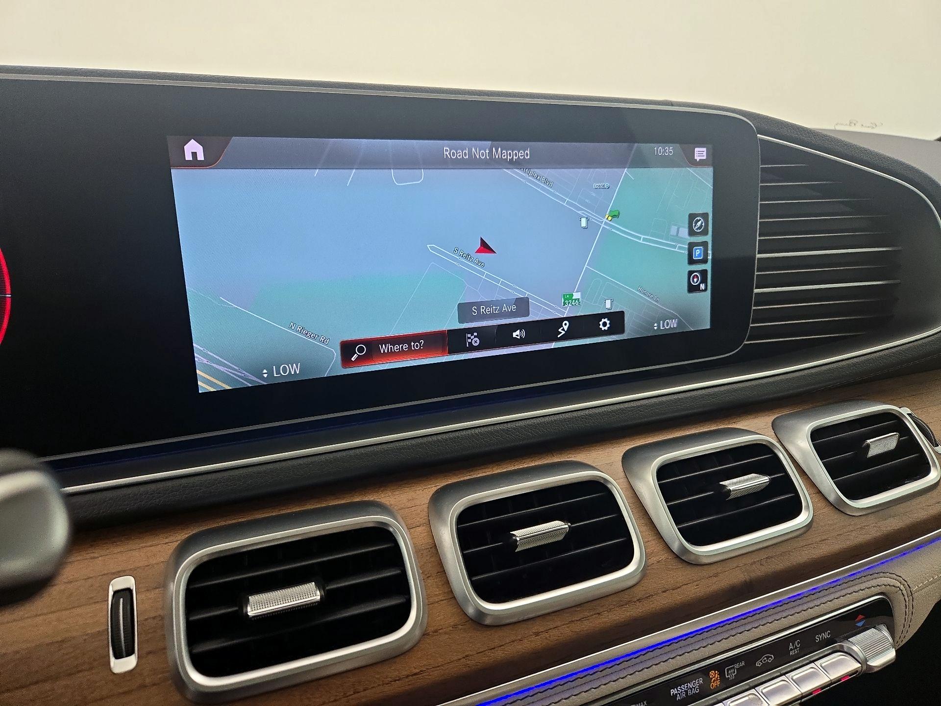 Thumbnail: 2021 Mercedes-Benz GLS - 14
