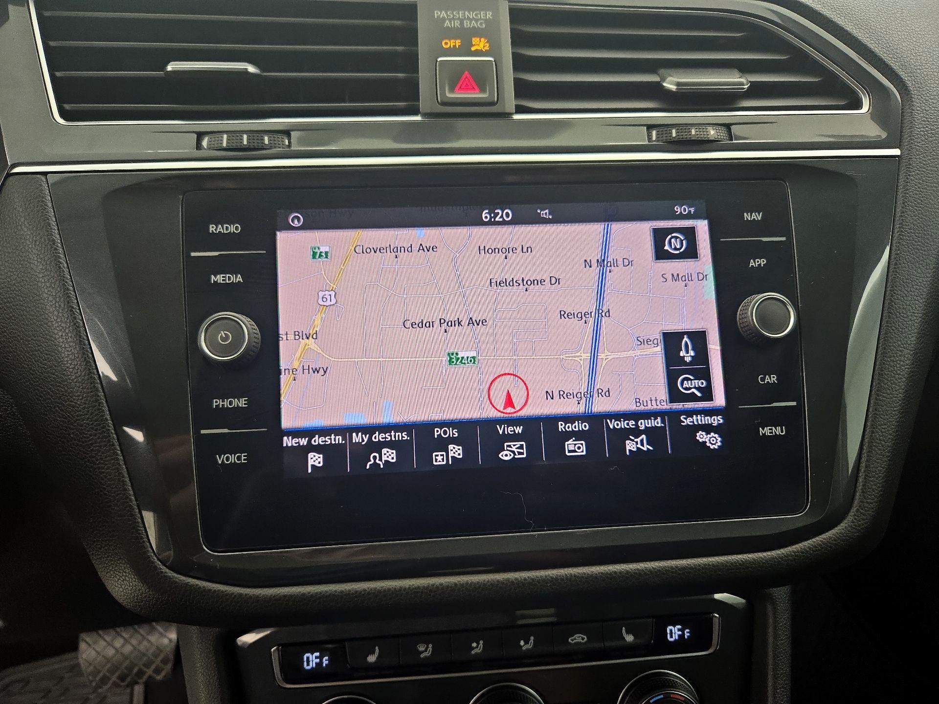 Thumbnail: 2018 Volkswagen Tiguan - 14