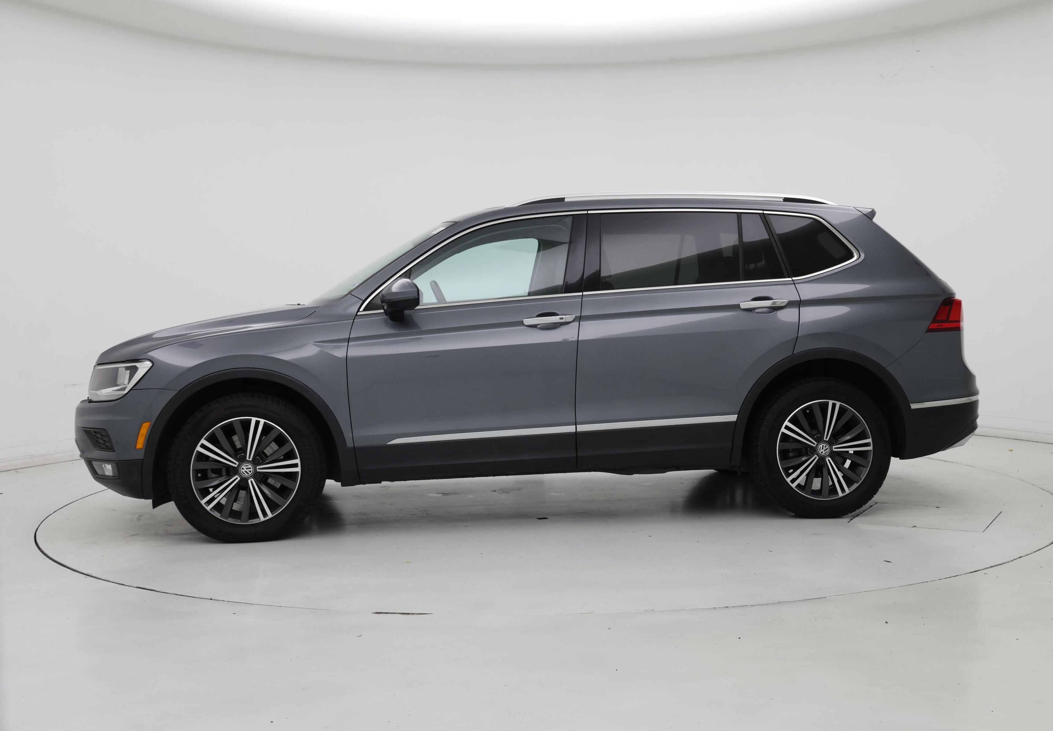 Thumbnail: 2018 Volkswagen Tiguan - 3