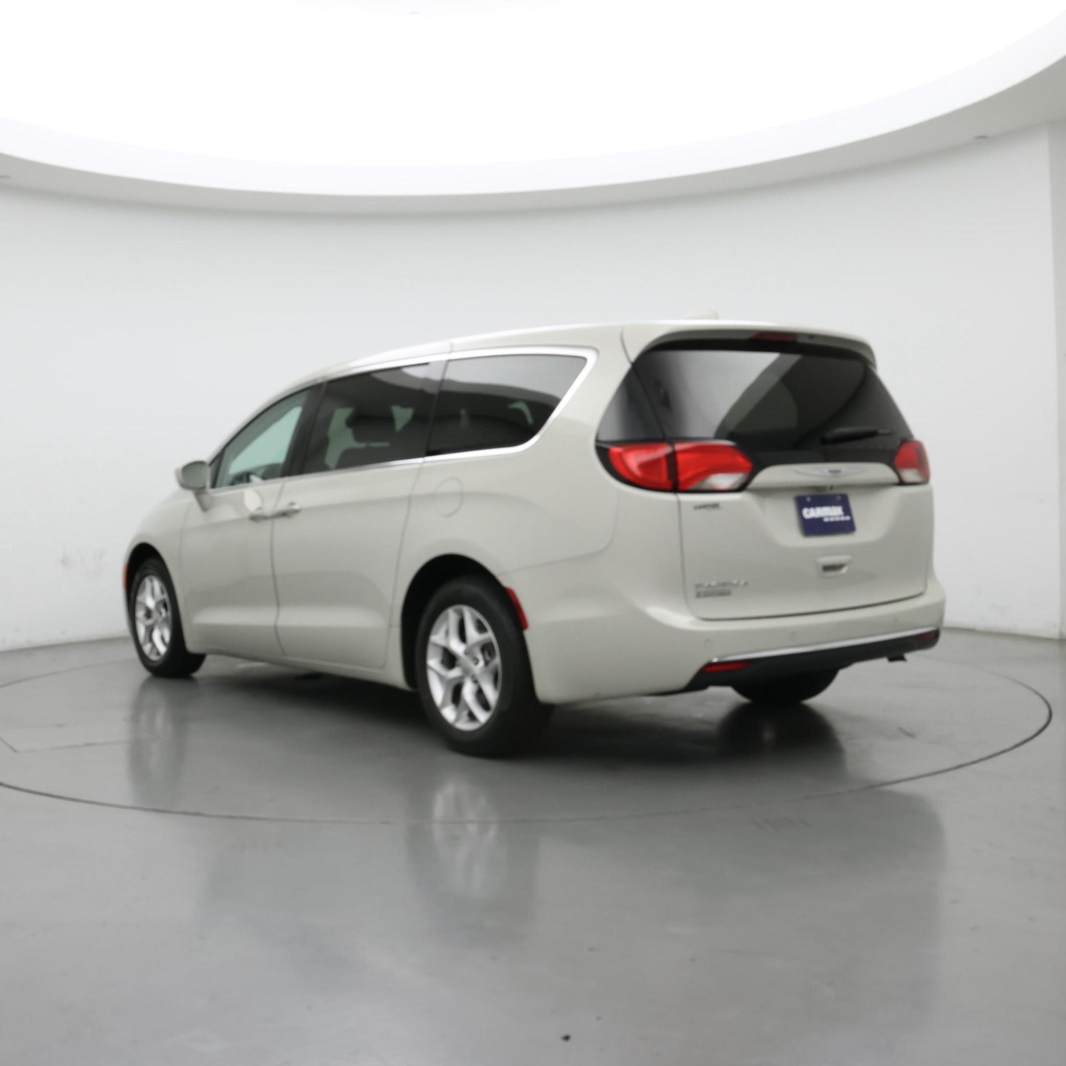 Thumbnail: 2020 Chrysler Pacifica - 2