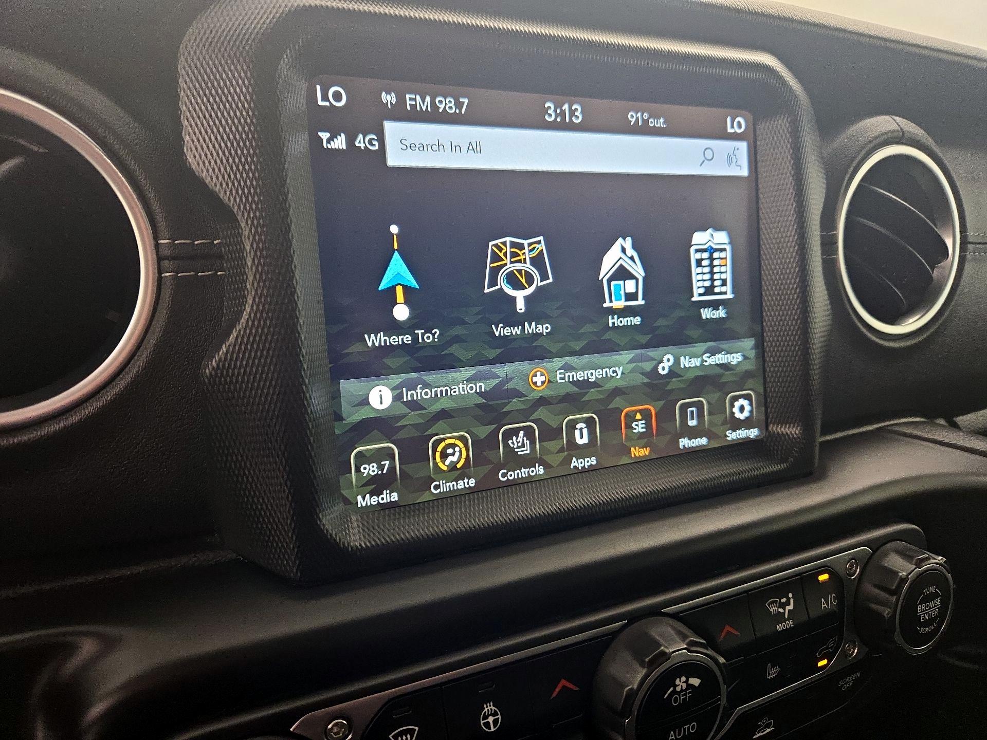 Thumbnail: 2022 Jeep Wrangler - 14