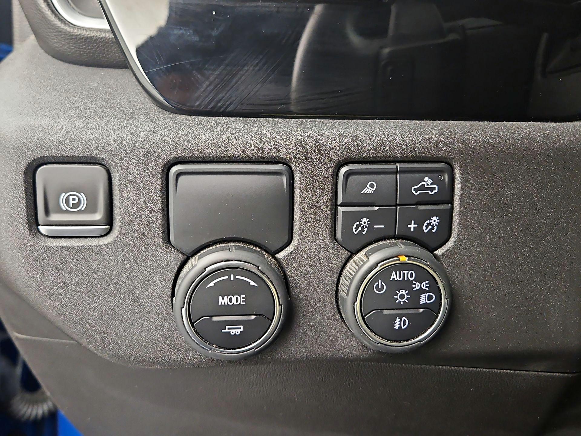 Thumbnail: 2023 Chevrolet Silverado 1500 - 13