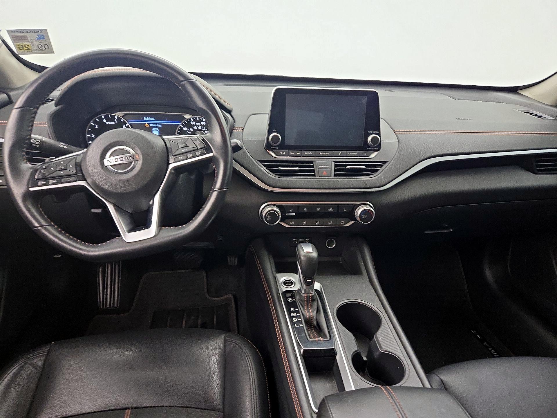 Thumbnail: 2020 Nissan Altima - 9
