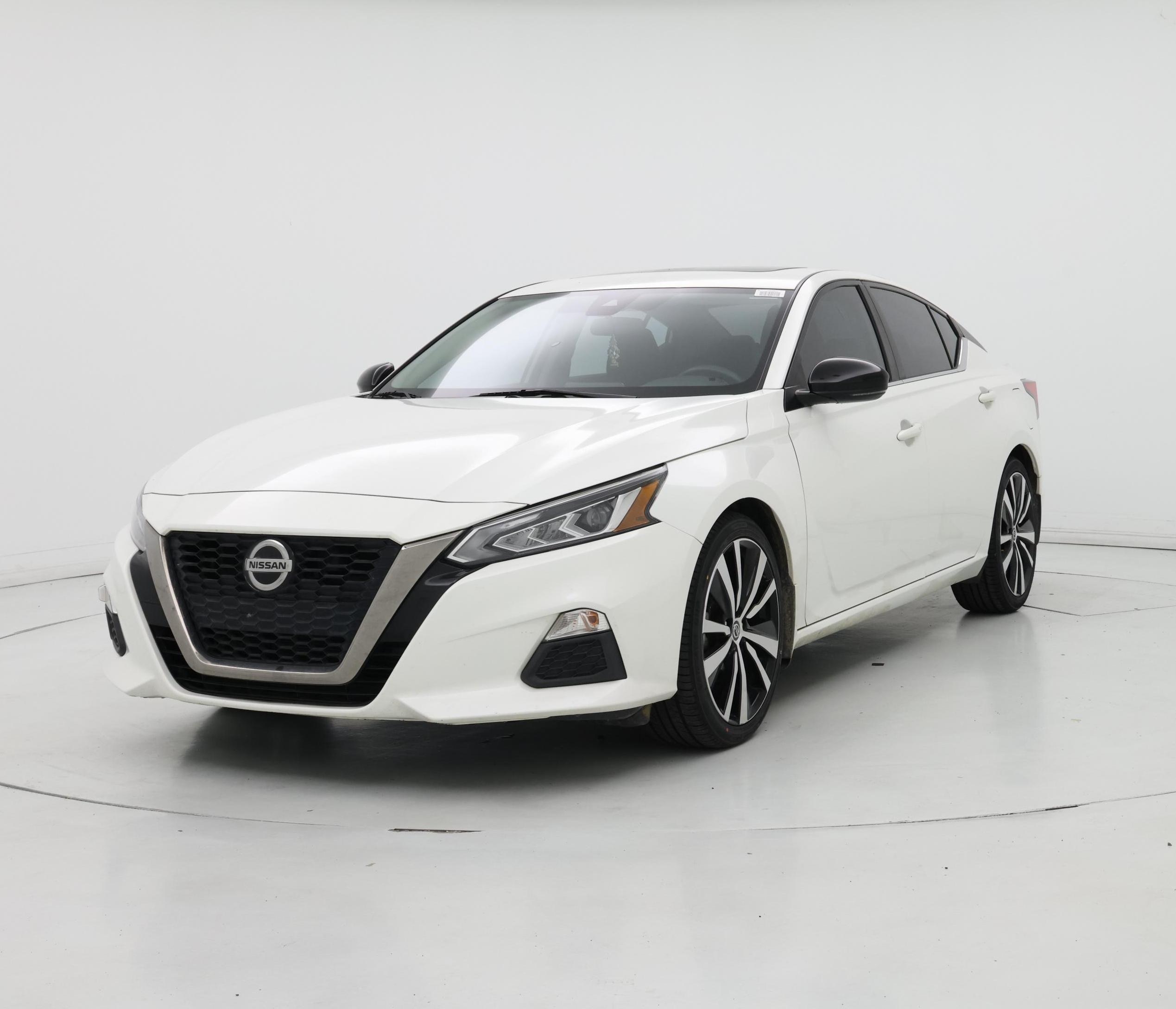 Thumbnail: 2020 Nissan Altima - 4