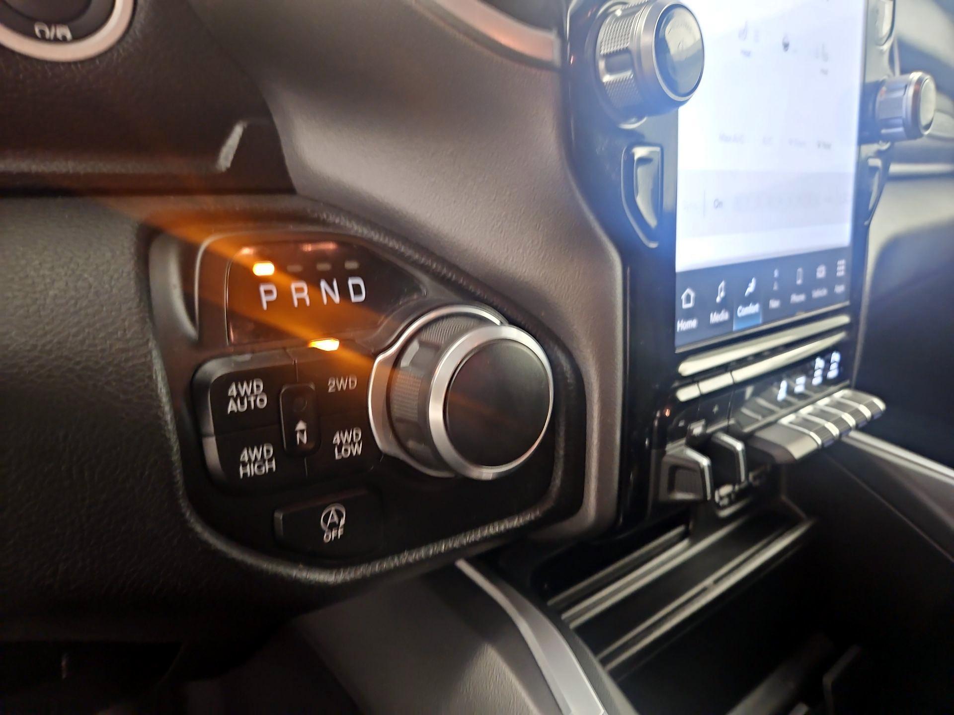 Thumbnail: 2023 RAM 1500 - 17