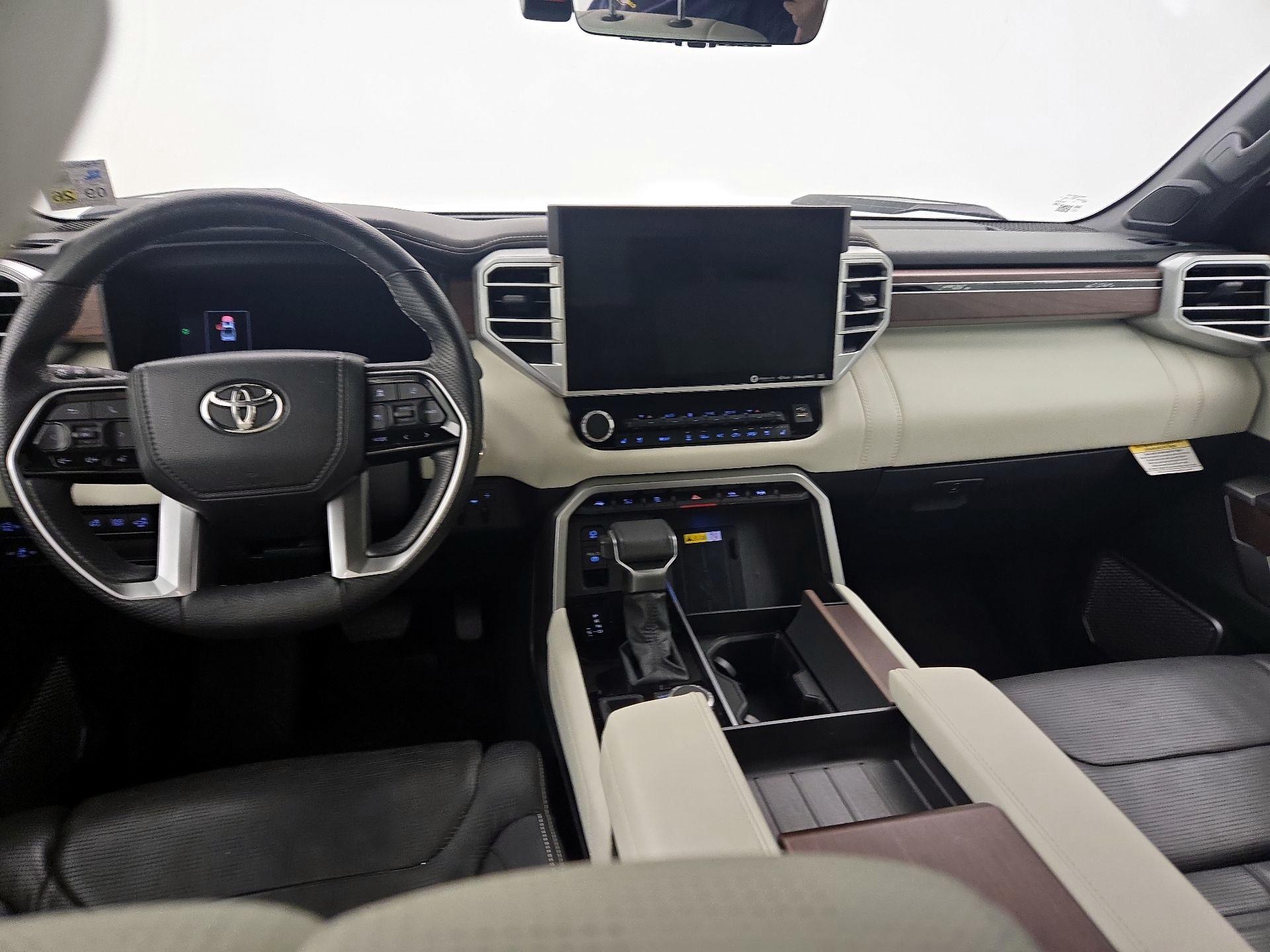 Thumbnail: 2023 Toyota Tundra - 9