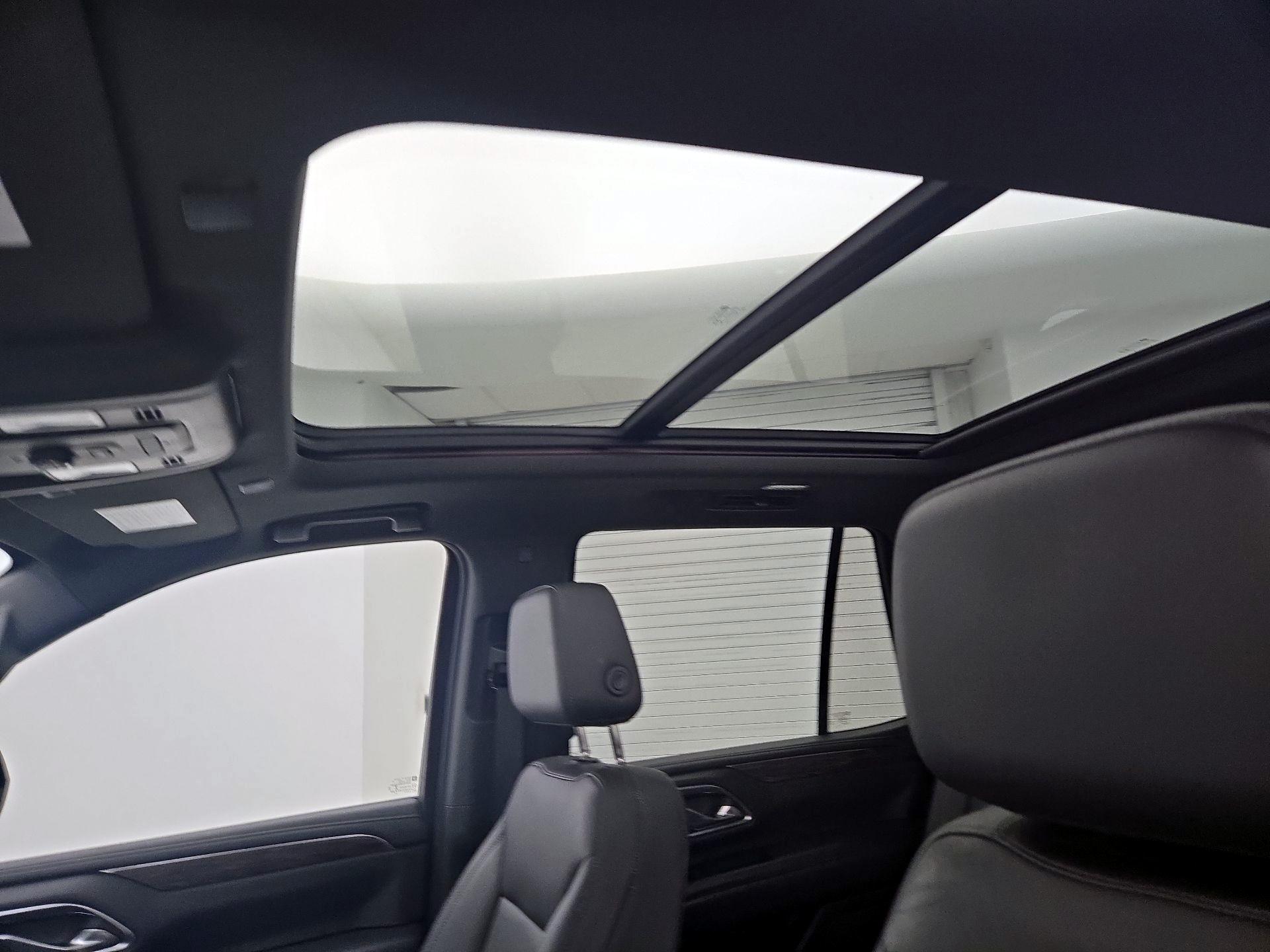 Thumbnail: 2021 Chevrolet Tahoe - 19