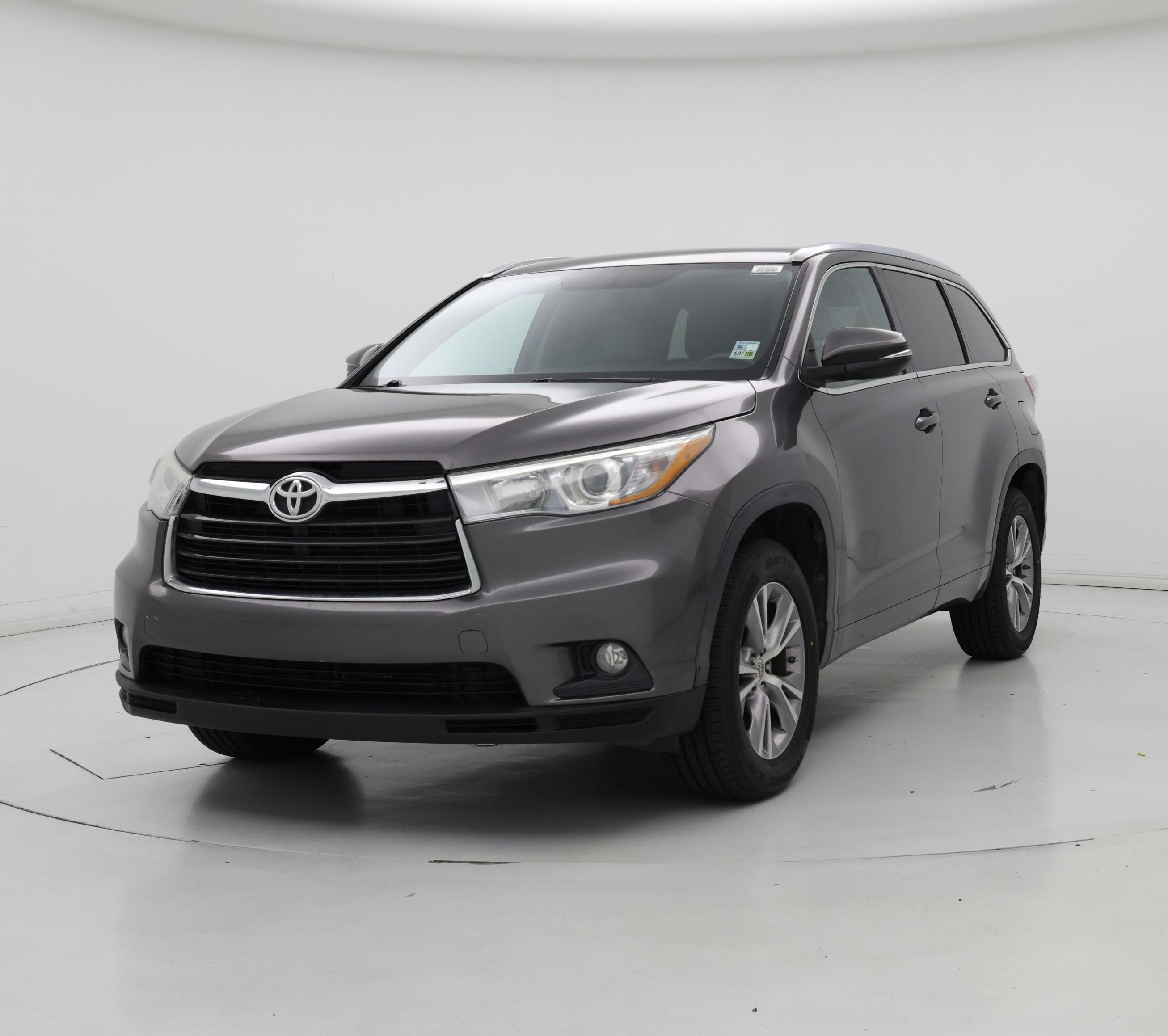 Thumbnail: 2015 Toyota Highlander - 4