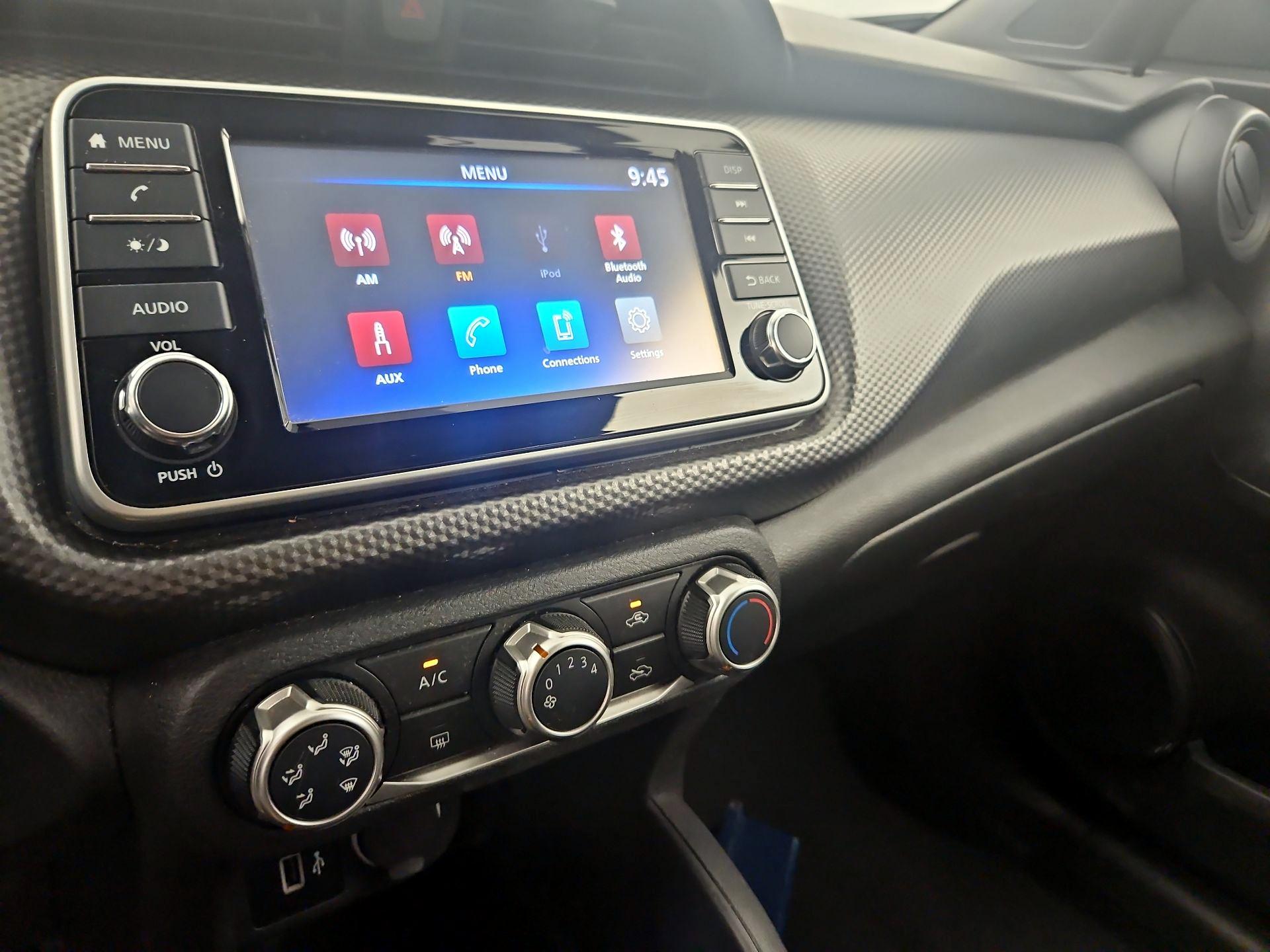 Thumbnail: 2020 Nissan Kicks - 14