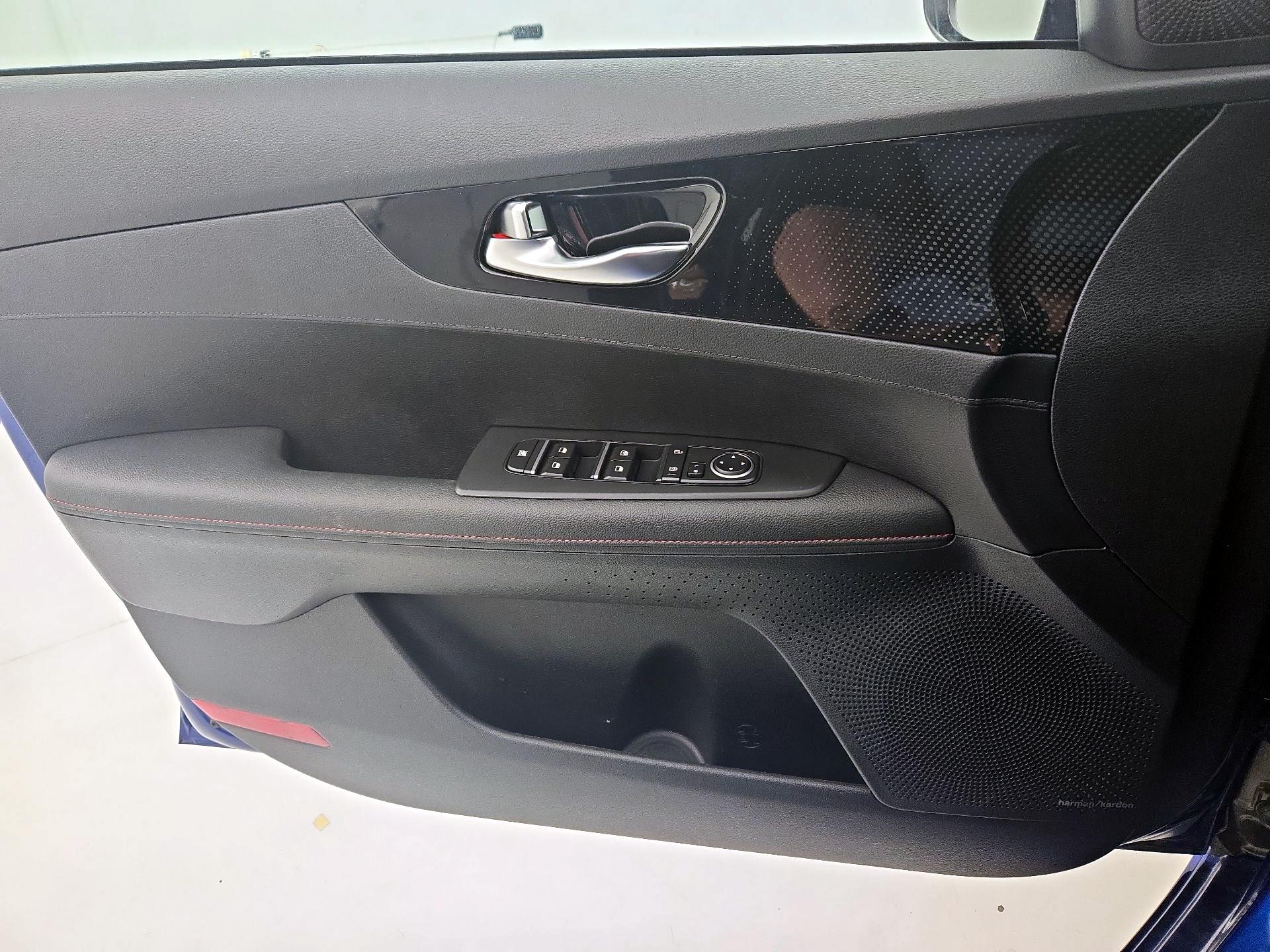 Thumbnail: 2024 Kia Forte - 12