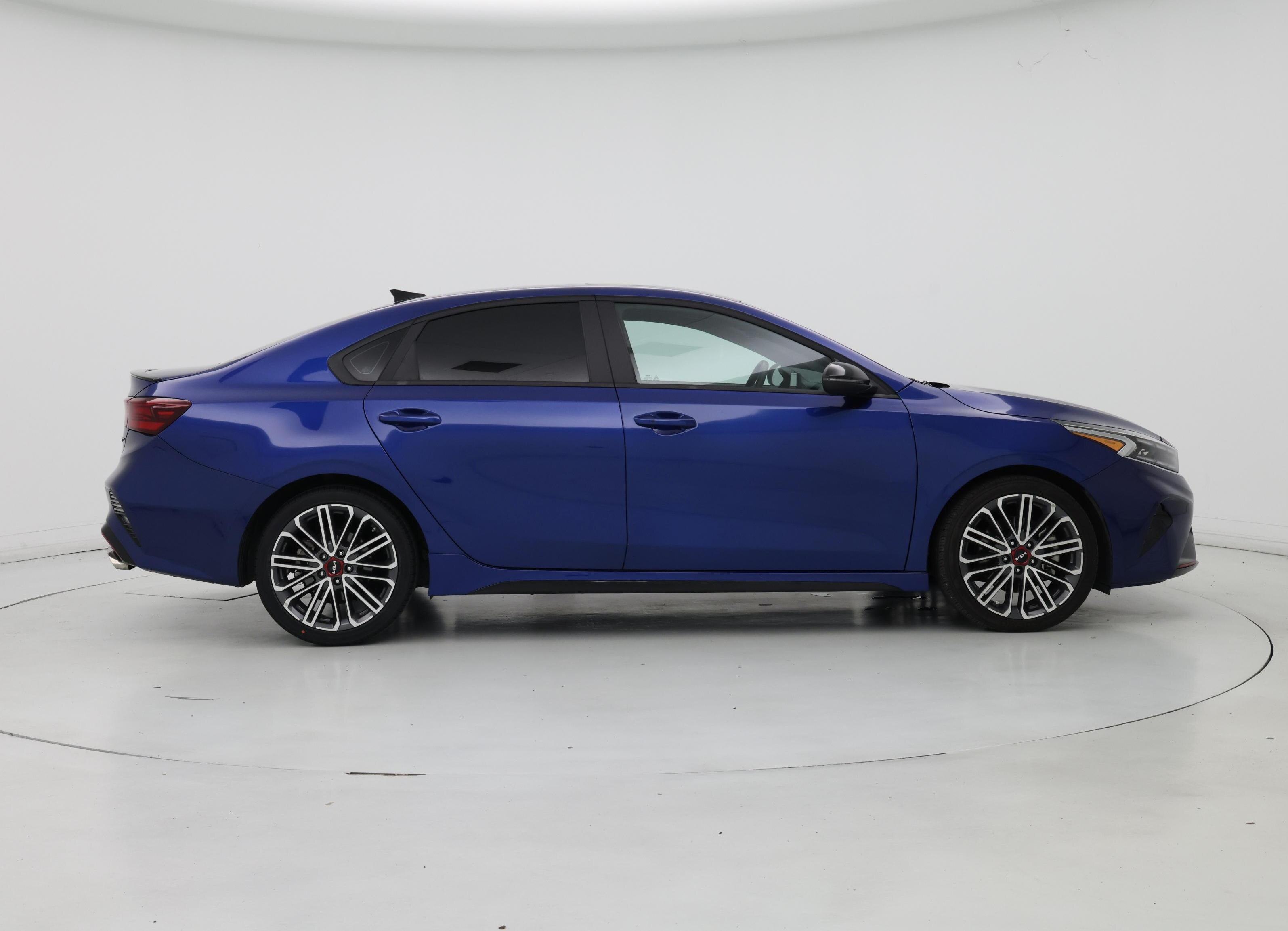 Thumbnail: 2024 Kia Forte - 7