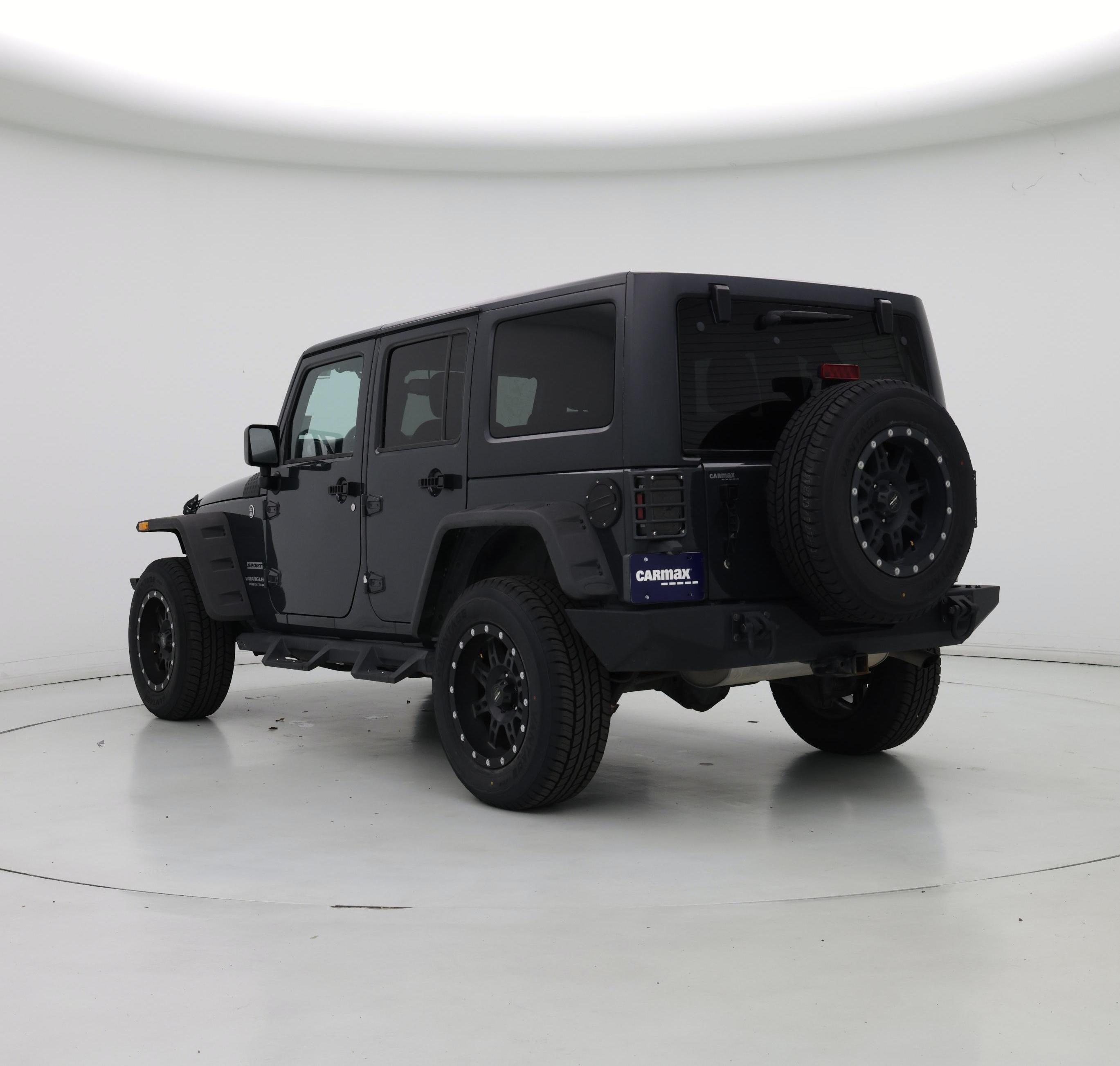 Thumbnail: 2017 Jeep Wrangler - 2