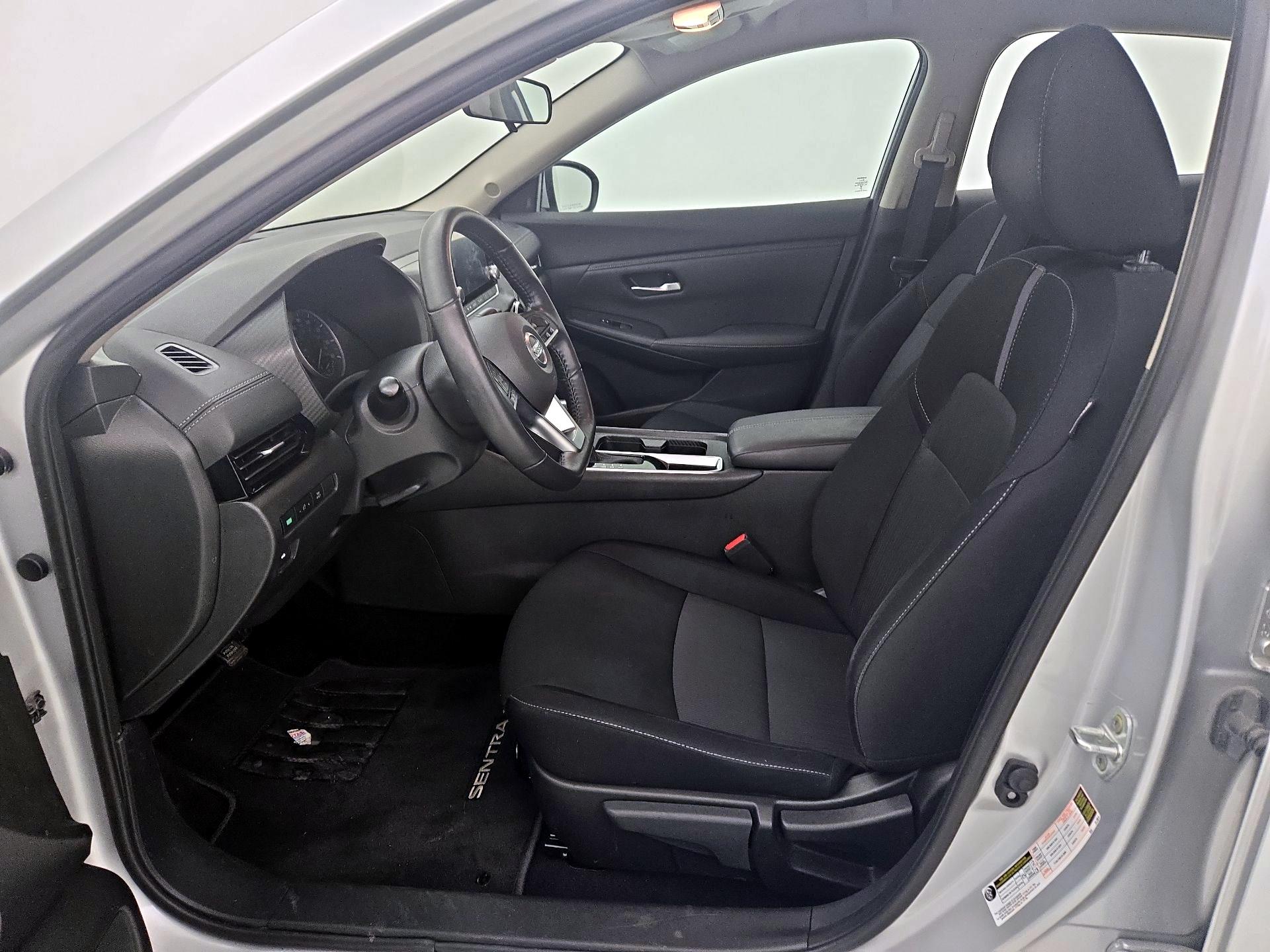 Thumbnail: 2023 Nissan Sentra - 11