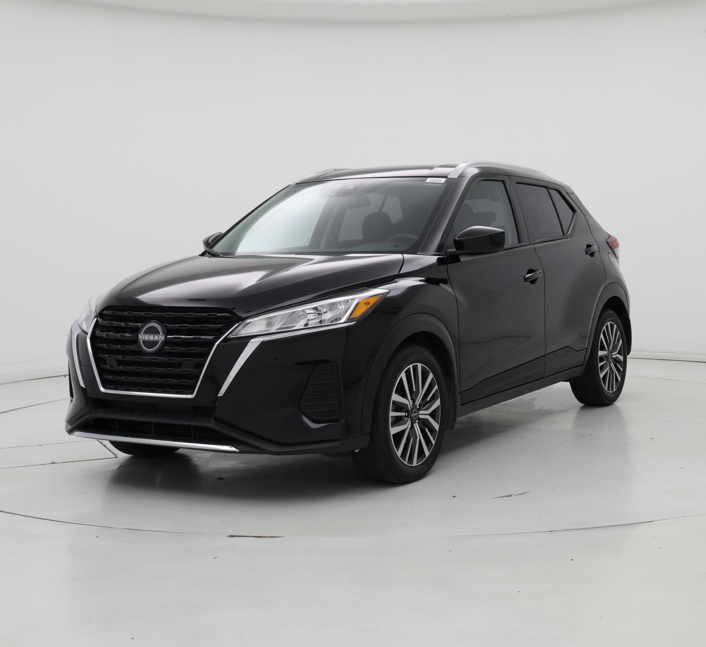 Thumbnail: 2023 Nissan Kicks - 4