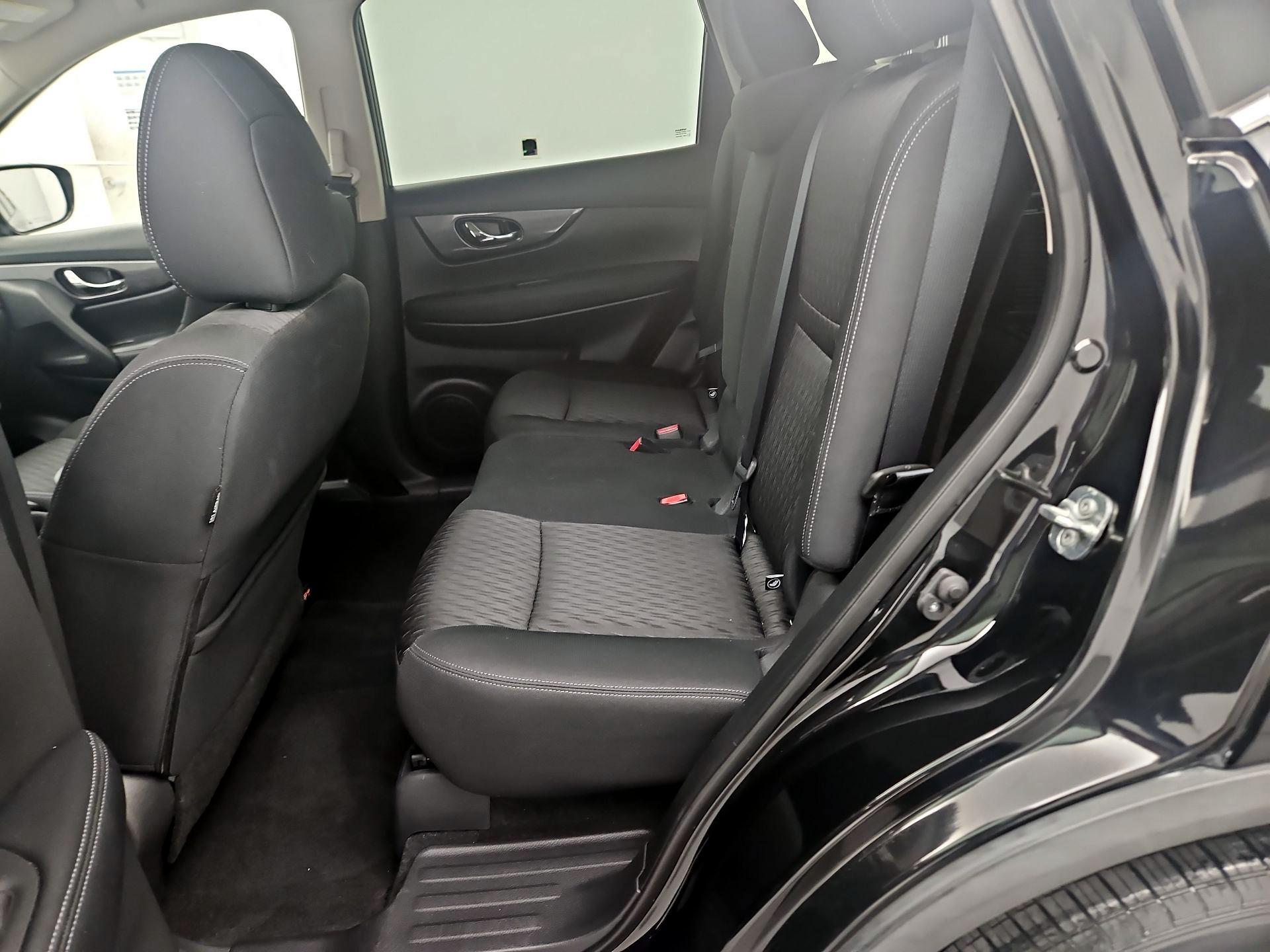 Thumbnail: 2020 Nissan Rogue - 19