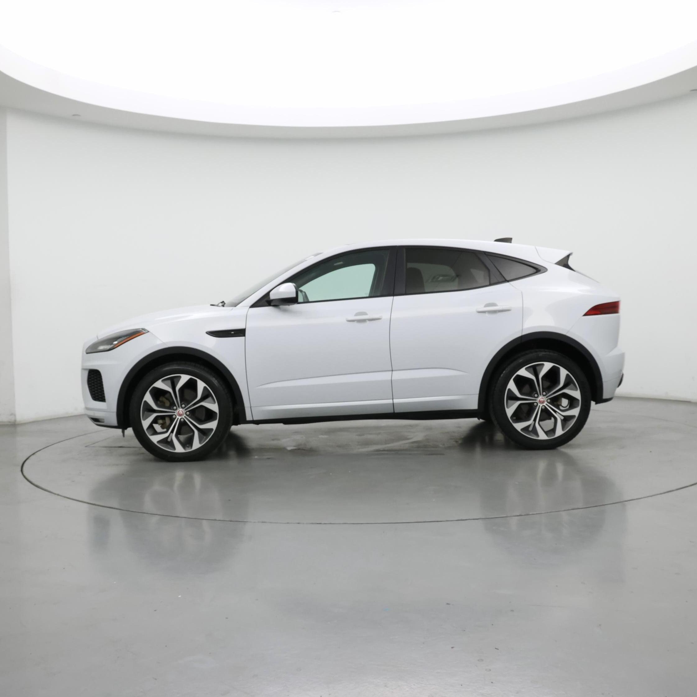 Thumbnail: 2020 Jaguar E-Pace - 3