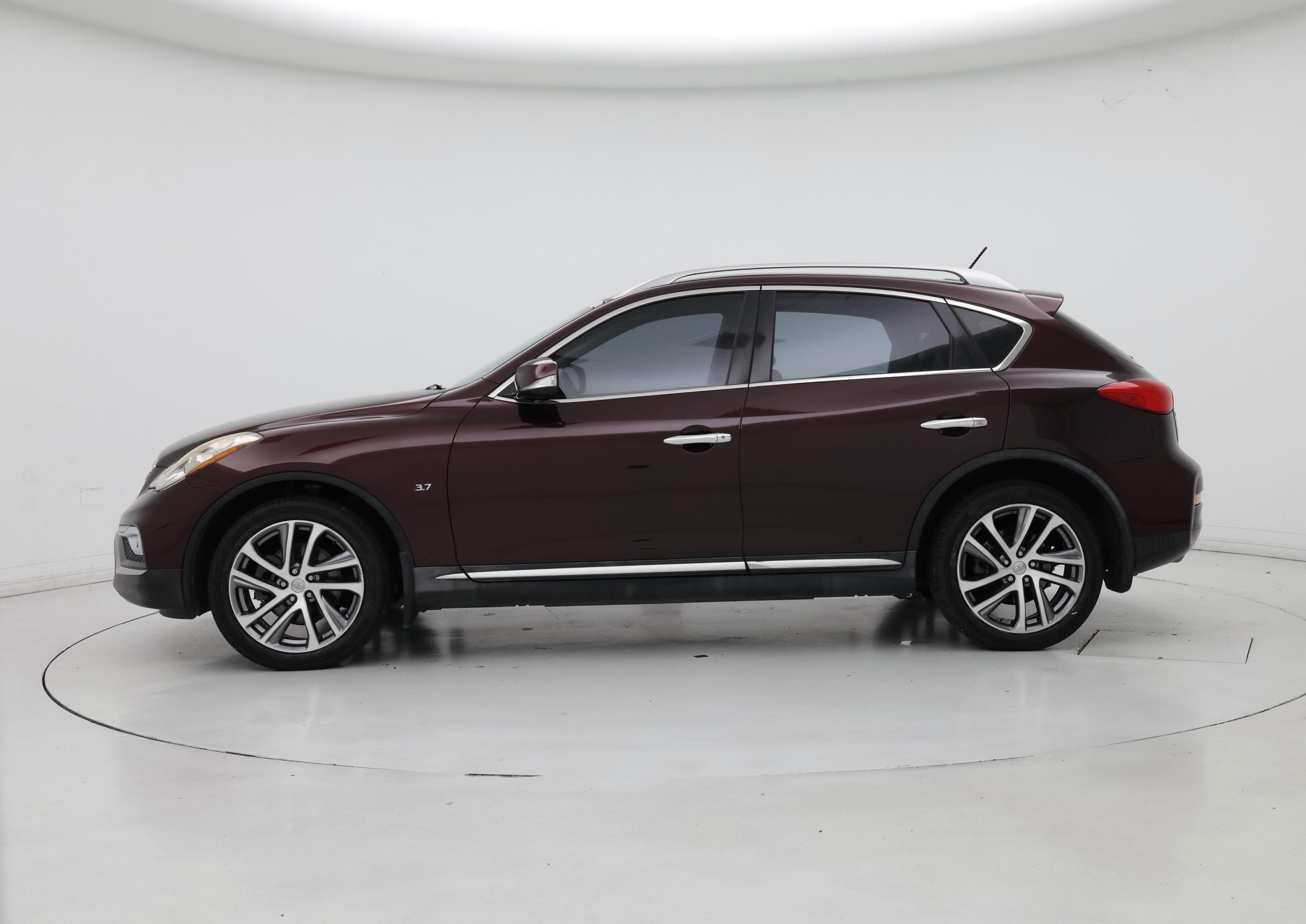 Thumbnail: 2016 INFINITI QX50 - 3