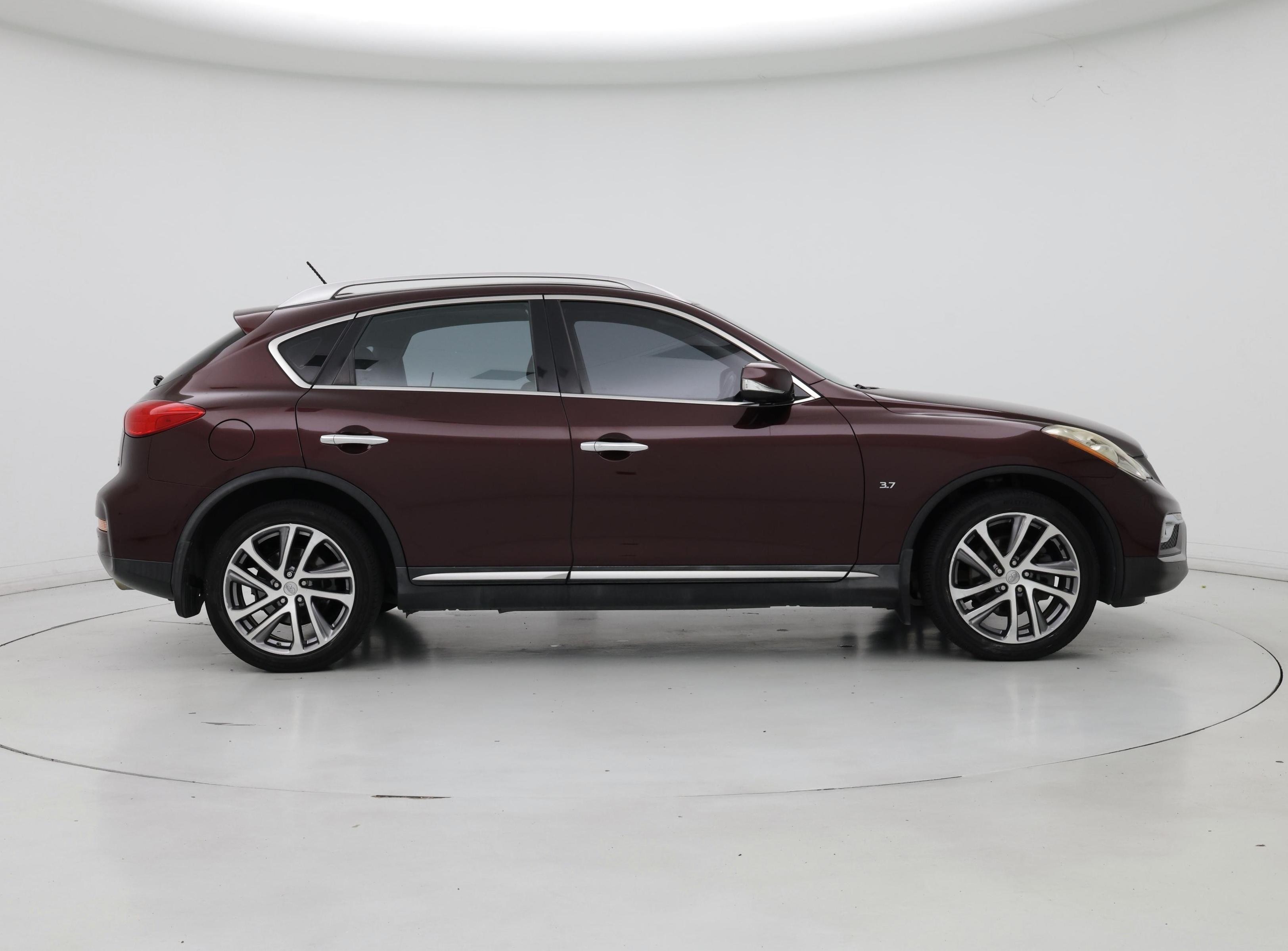 Thumbnail: 2016 INFINITI QX50 - 7