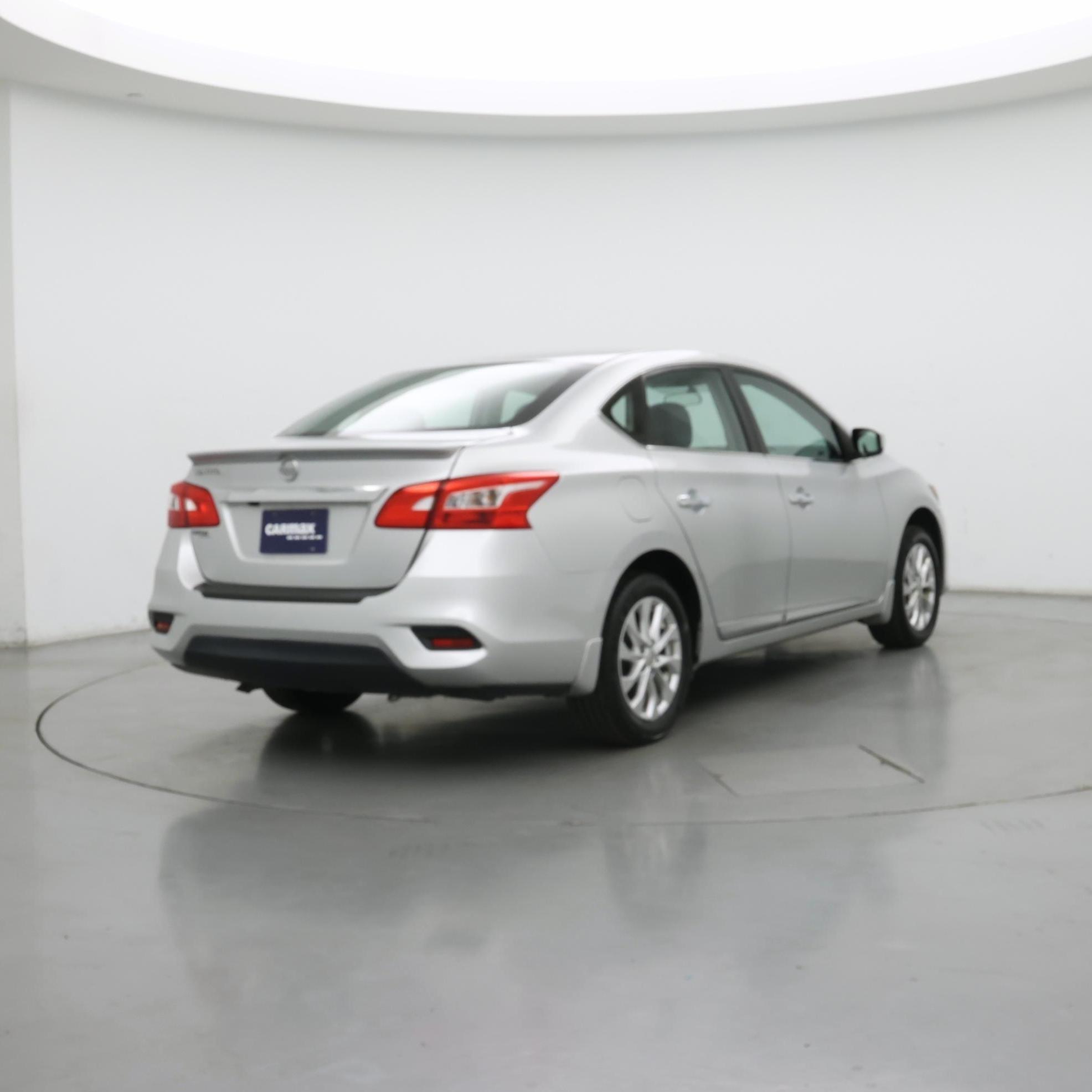 Thumbnail: 2019 Nissan Sentra - 8