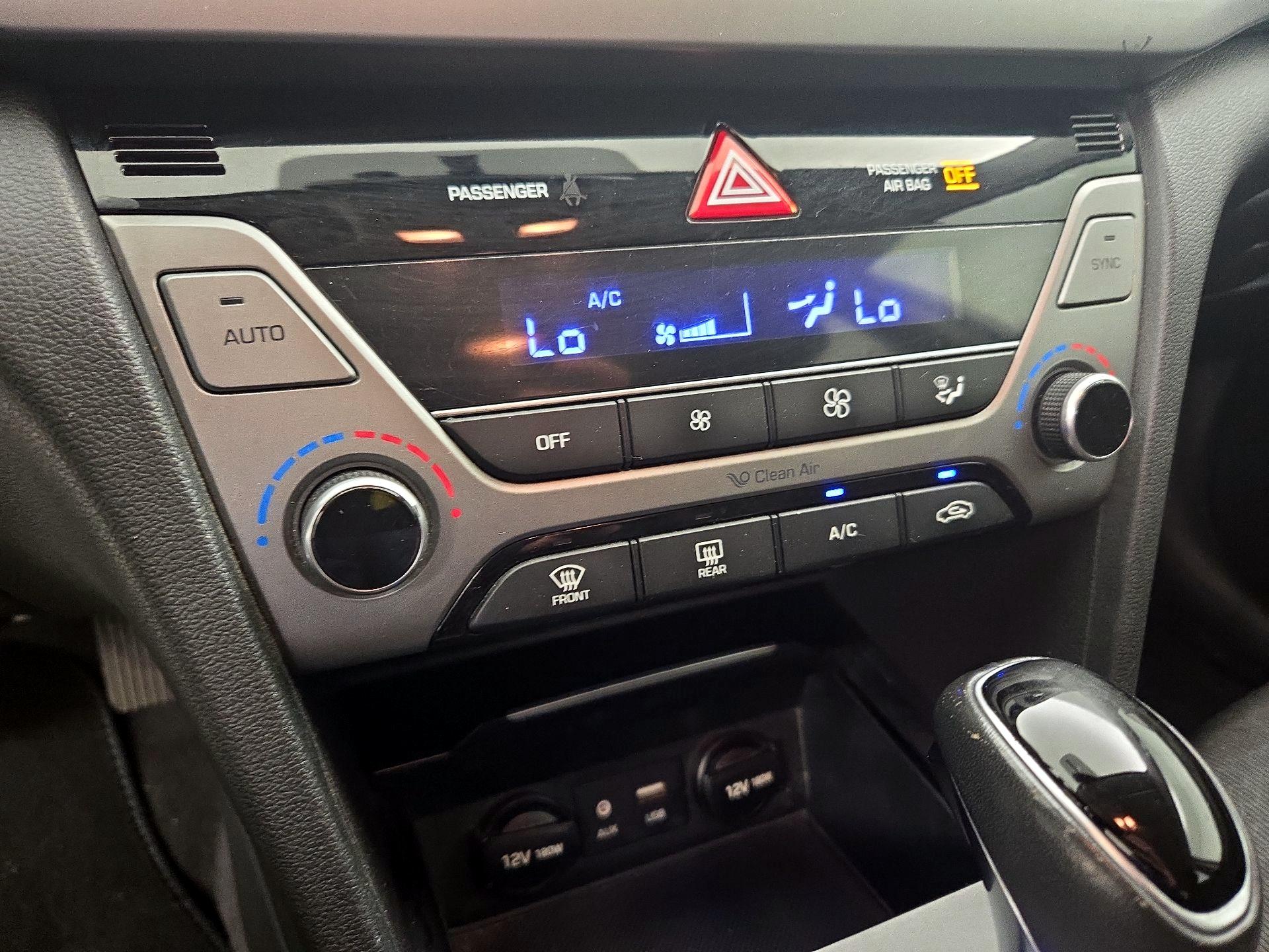 Thumbnail: 2018 Hyundai Elantra - 16