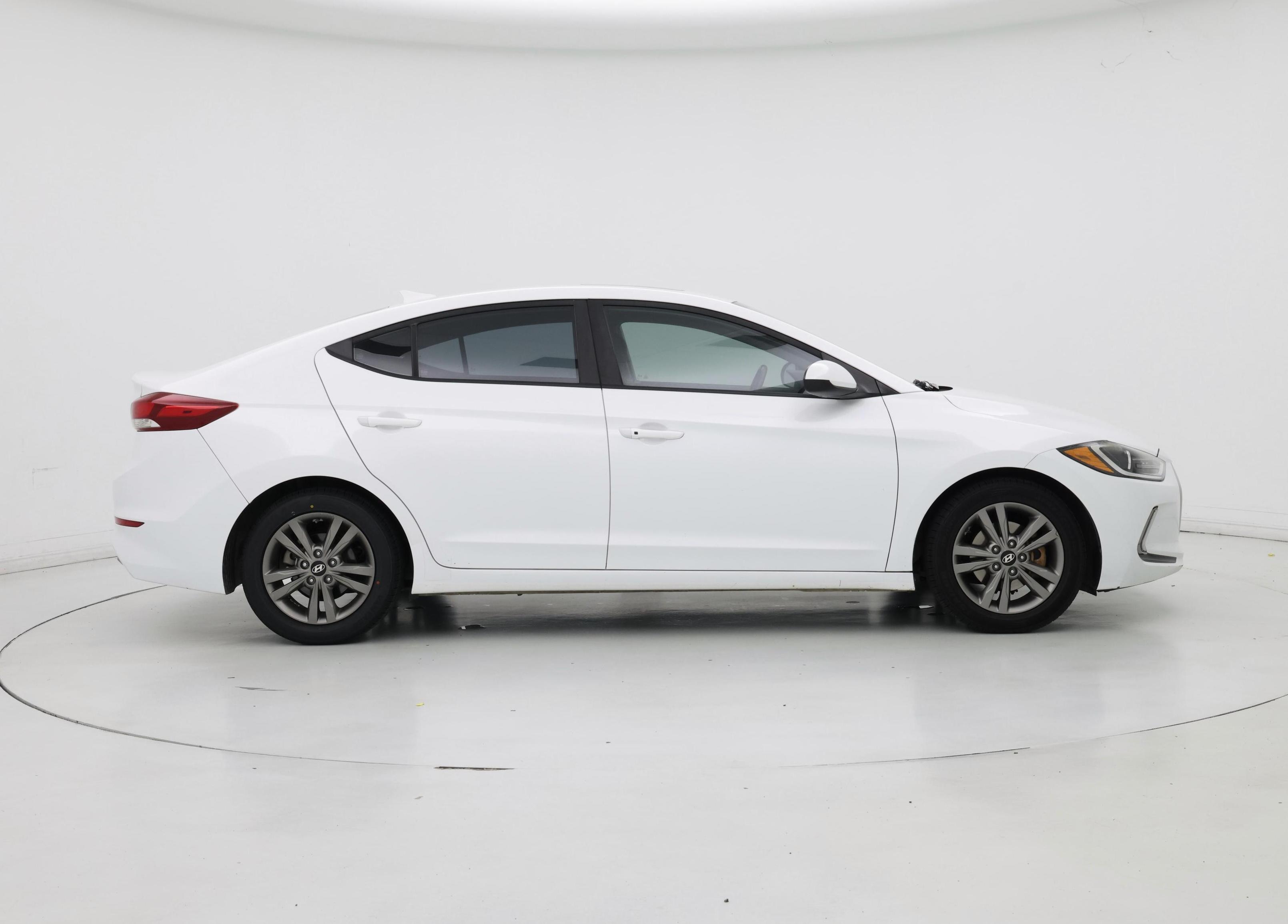 Thumbnail: 2018 Hyundai Elantra - 7