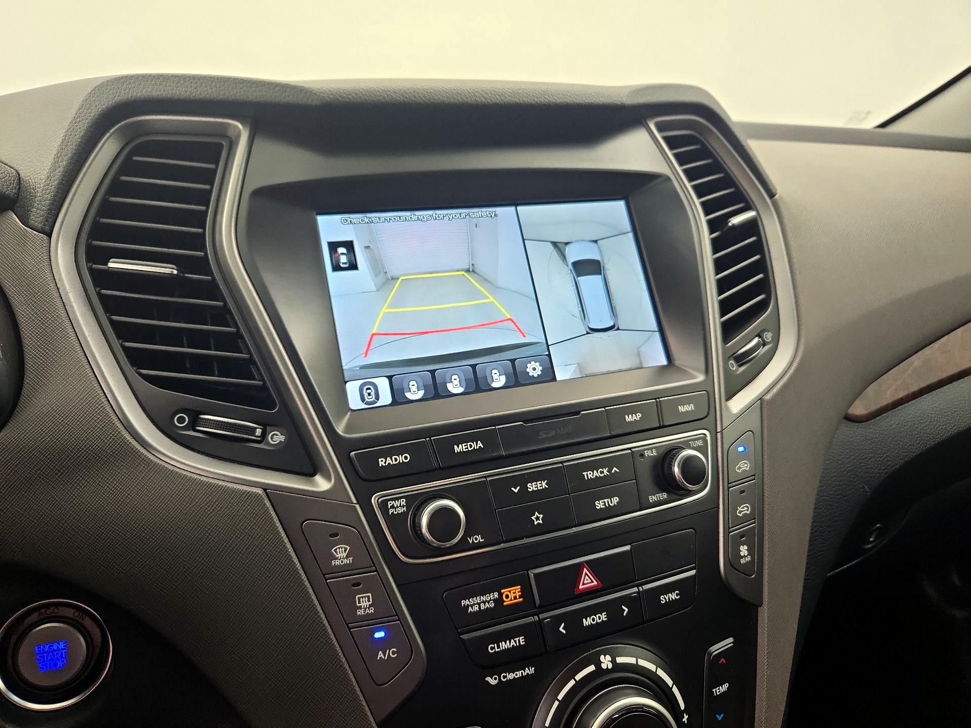 Thumbnail: 2019 Hyundai Santa Fe - 15