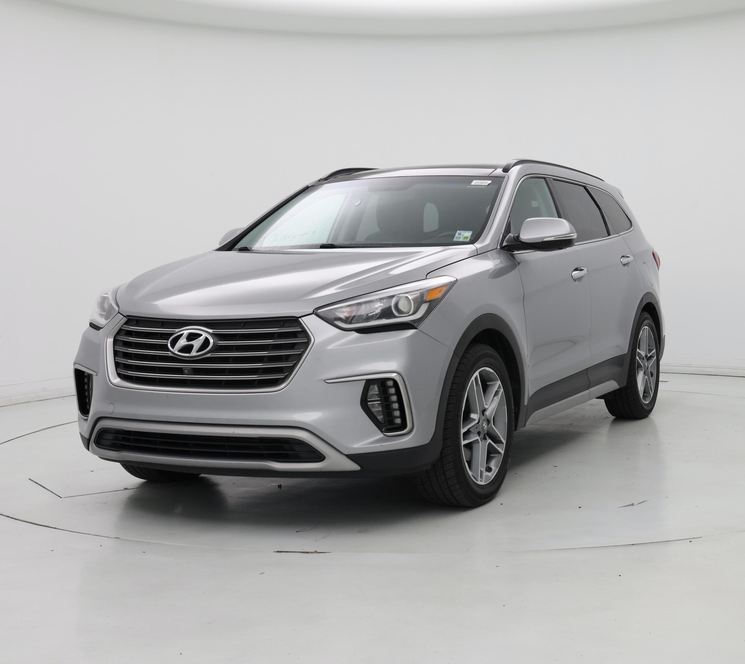 Thumbnail: 2019 Hyundai Santa Fe - 4