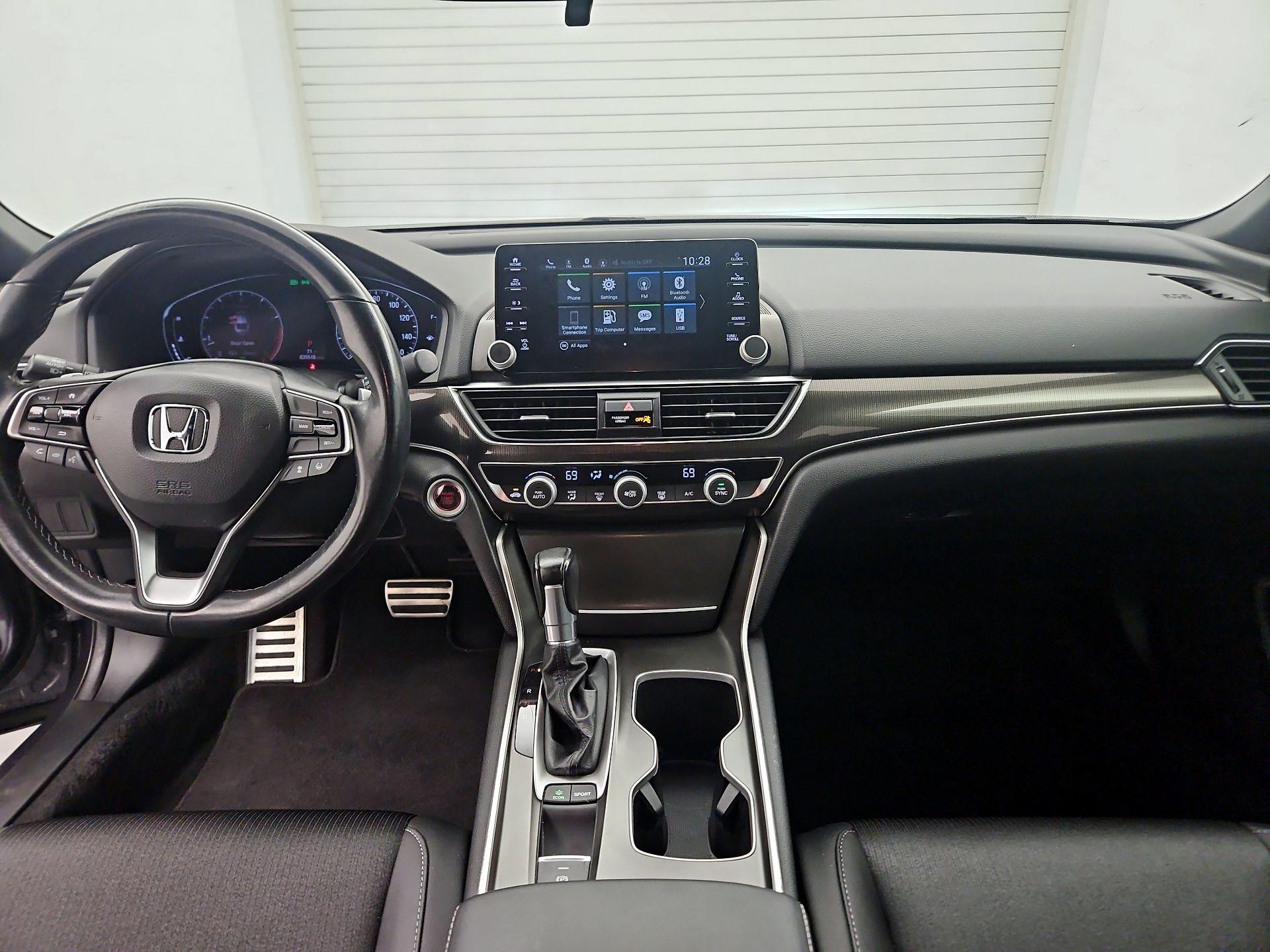 Thumbnail: 2020 Honda Accord - 9