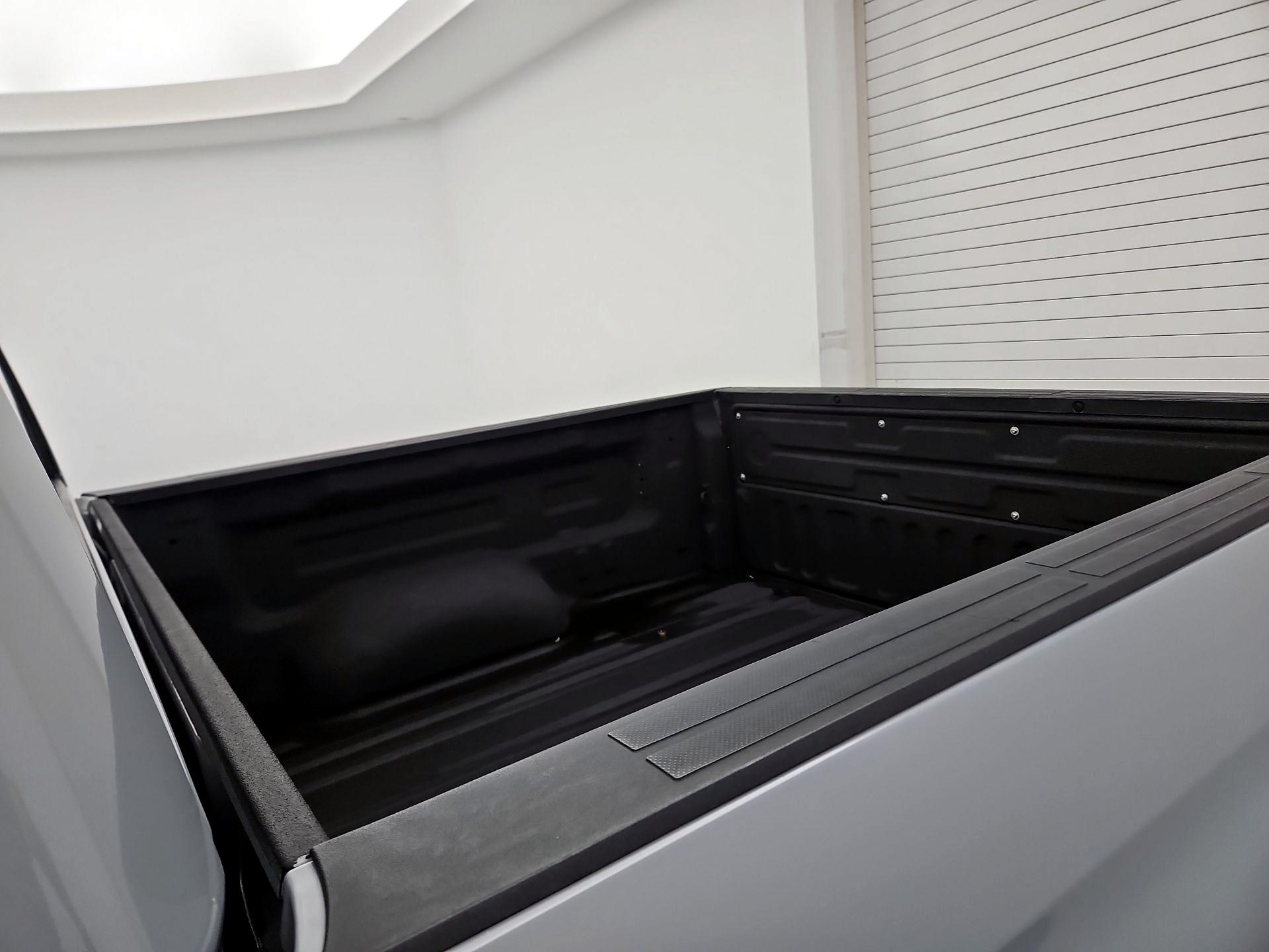 Thumbnail: 2021 Toyota Tundra - 17