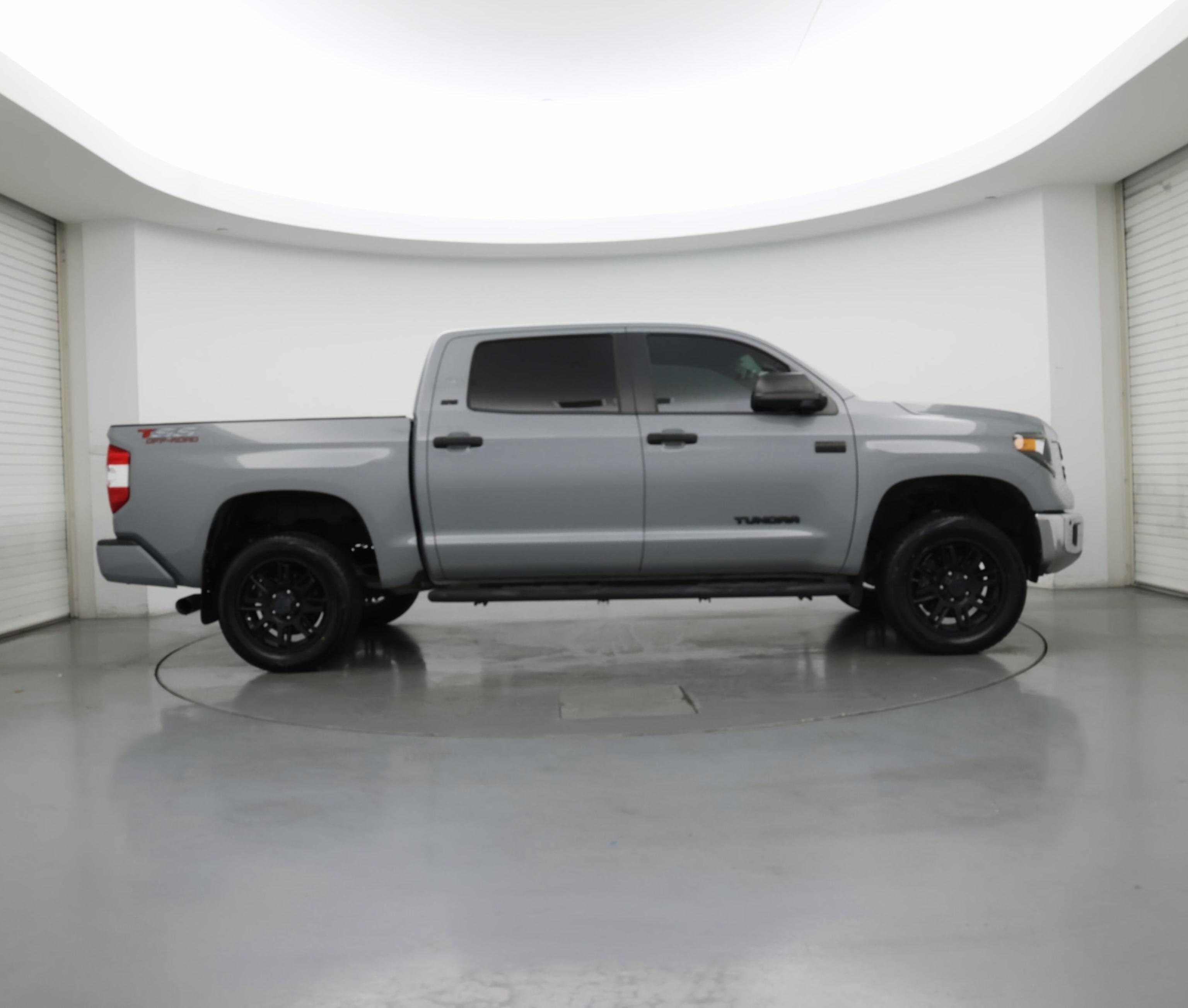 Thumbnail: 2021 Toyota Tundra - 7