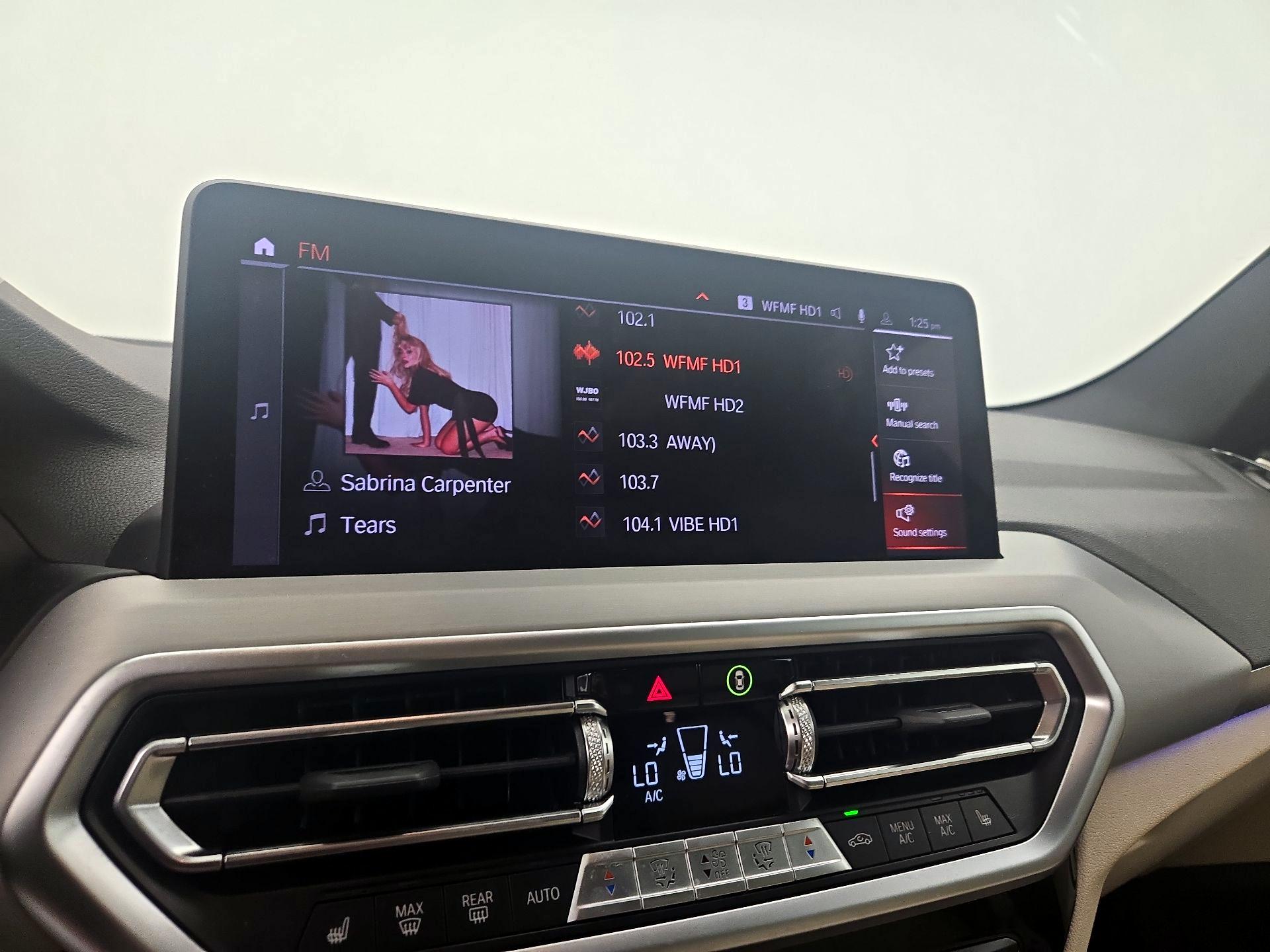 Thumbnail: 2022 BMW X3 - 16