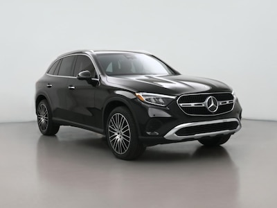 Black 2023 Mercedes-Benz GLC300