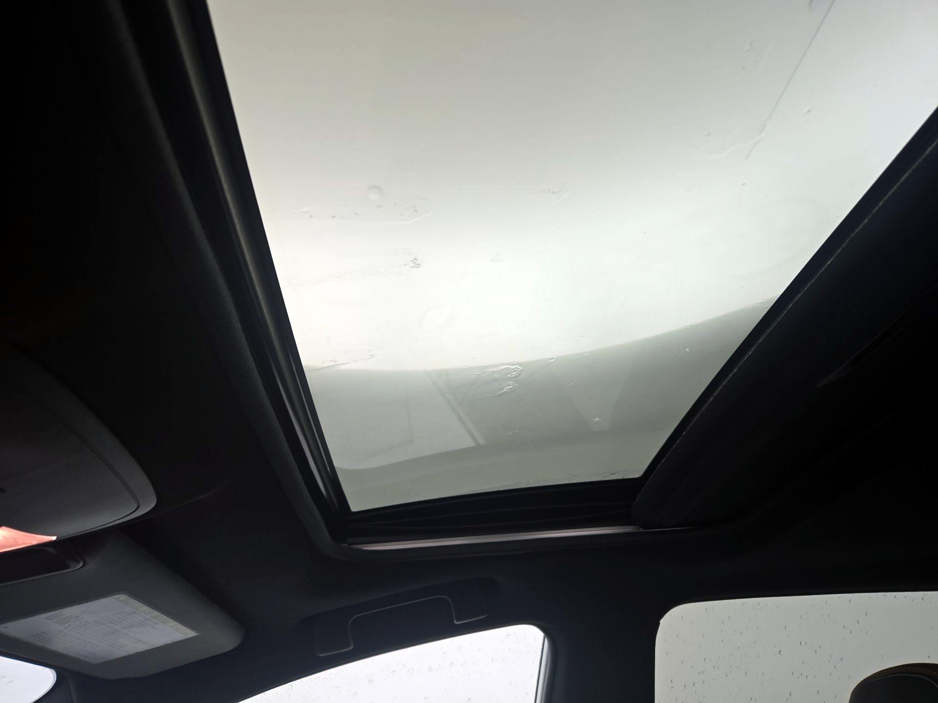 Thumbnail: 2016 Toyota RAV4 - 19